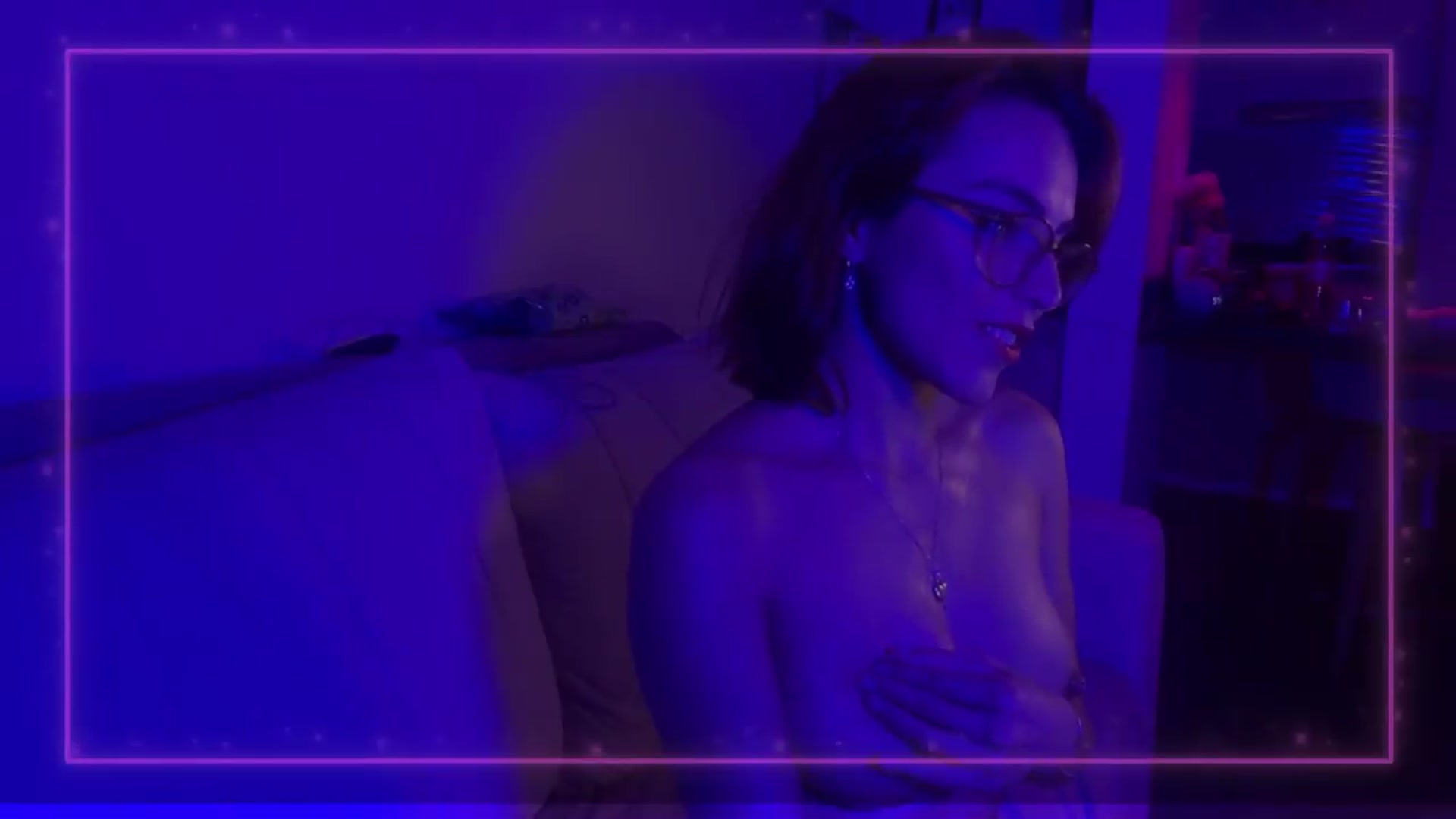 Gallery image thumbnail from CabinCrush's myfreecams stream on, 05/11/2026, 03:03 image 19 of 20