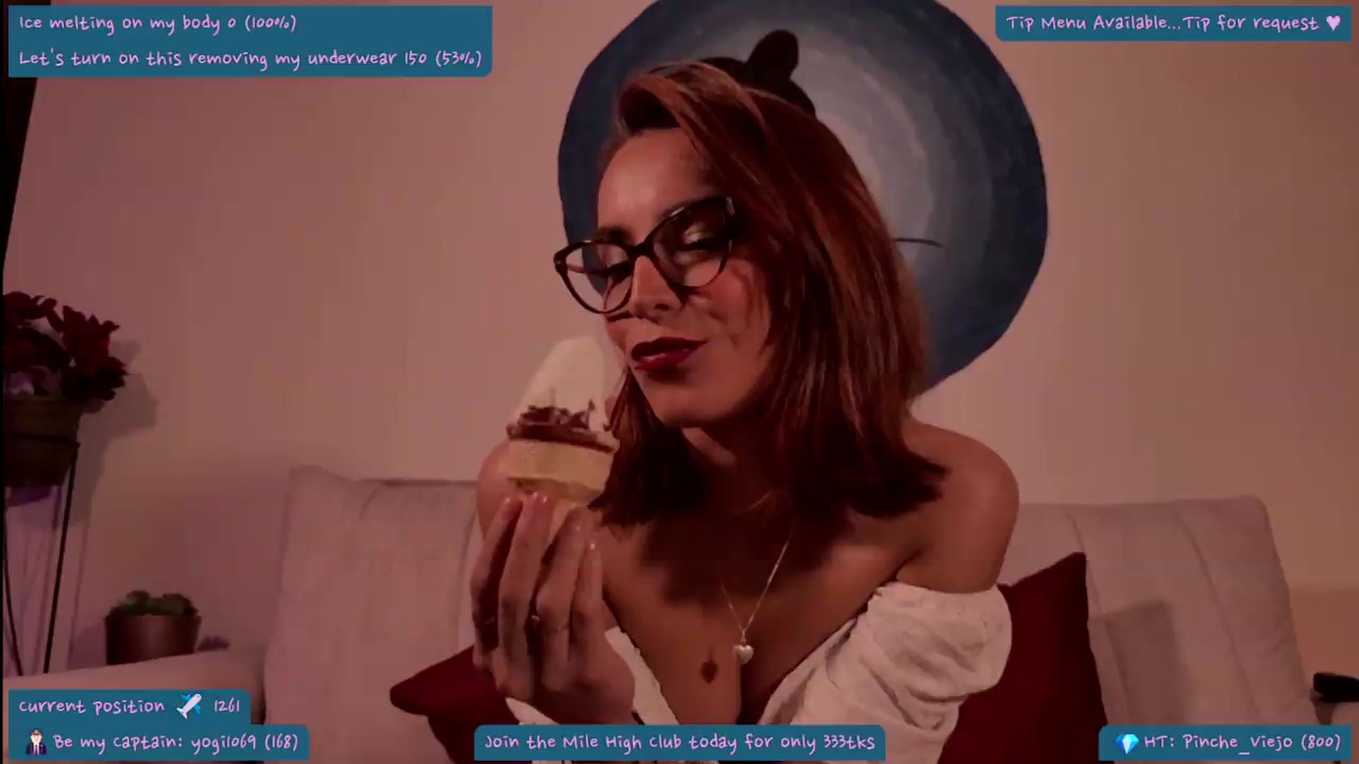 Gallery image thumbnail from CabinCrush's myfreecams stream on, 06/23/2026, 01:06 image 15 of 20