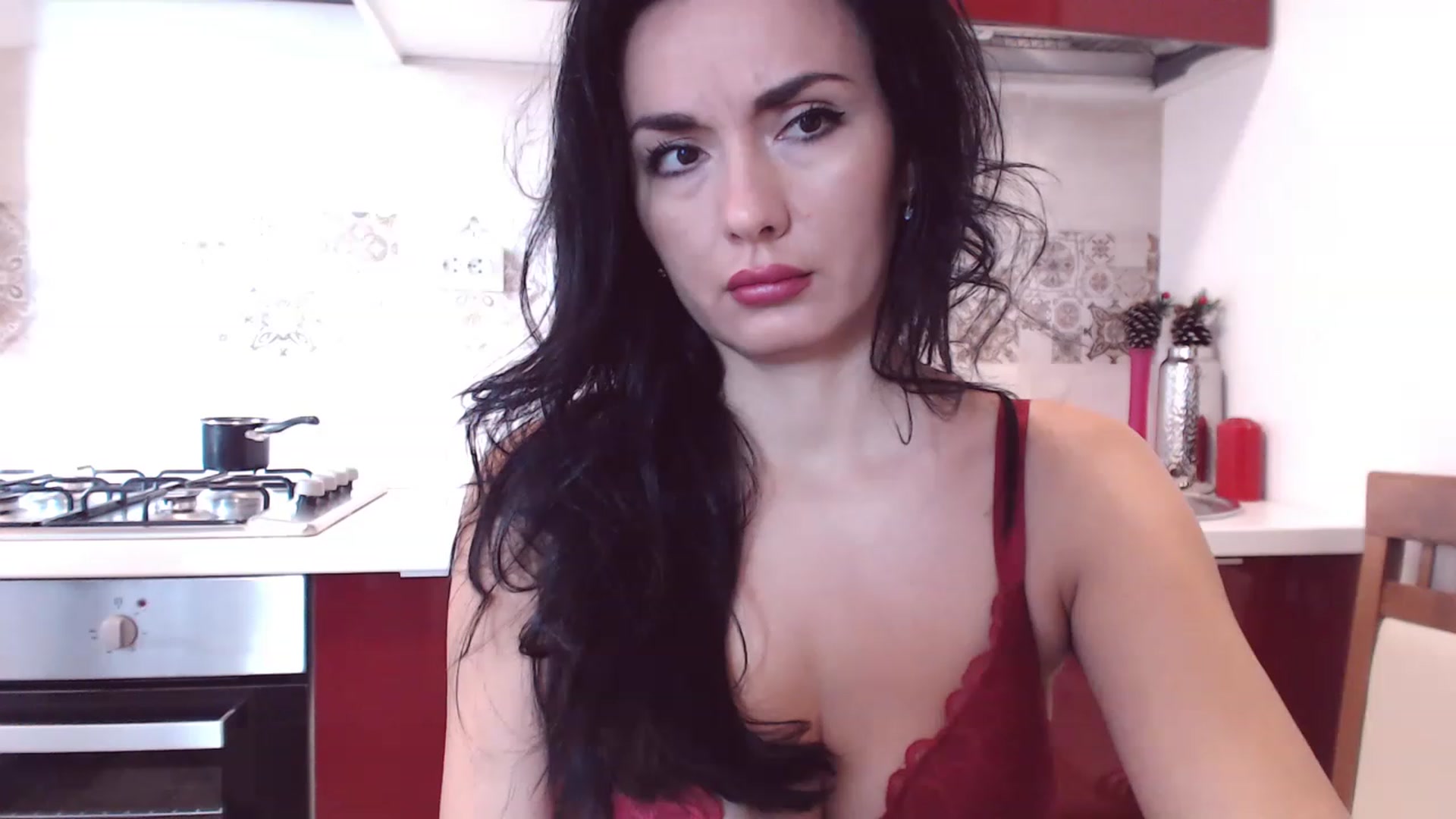 Gallery image thumbnail from CaffeeLatte's myfreecams stream on, 12/27/2022, 08:33 image 6 of 20