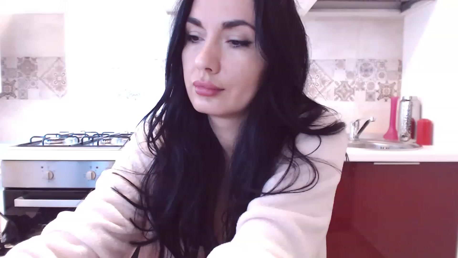 Gallery image thumbnail from CaffeeLatte's myfreecams stream on, 01/02/2023, 09:44 image 16 of 20