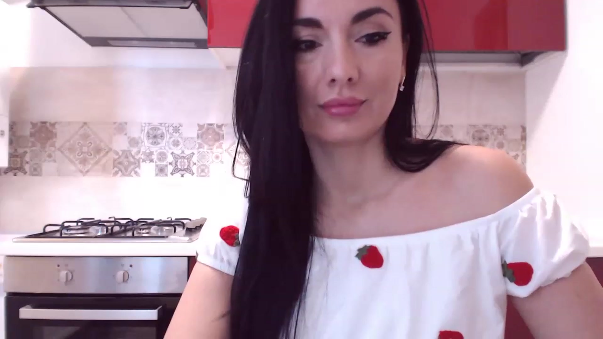 Gallery image thumbnail from CaffeeLatte's myfreecams stream on, 01/22/2023, 09:33 image 2 of 20
