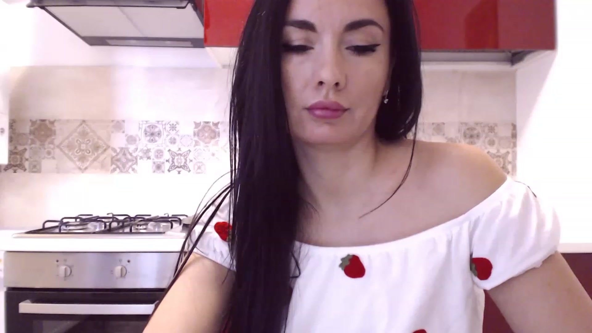 Gallery image thumbnail from CaffeeLatte's myfreecams stream on, 01/22/2023, 09:33 image 4 of 20