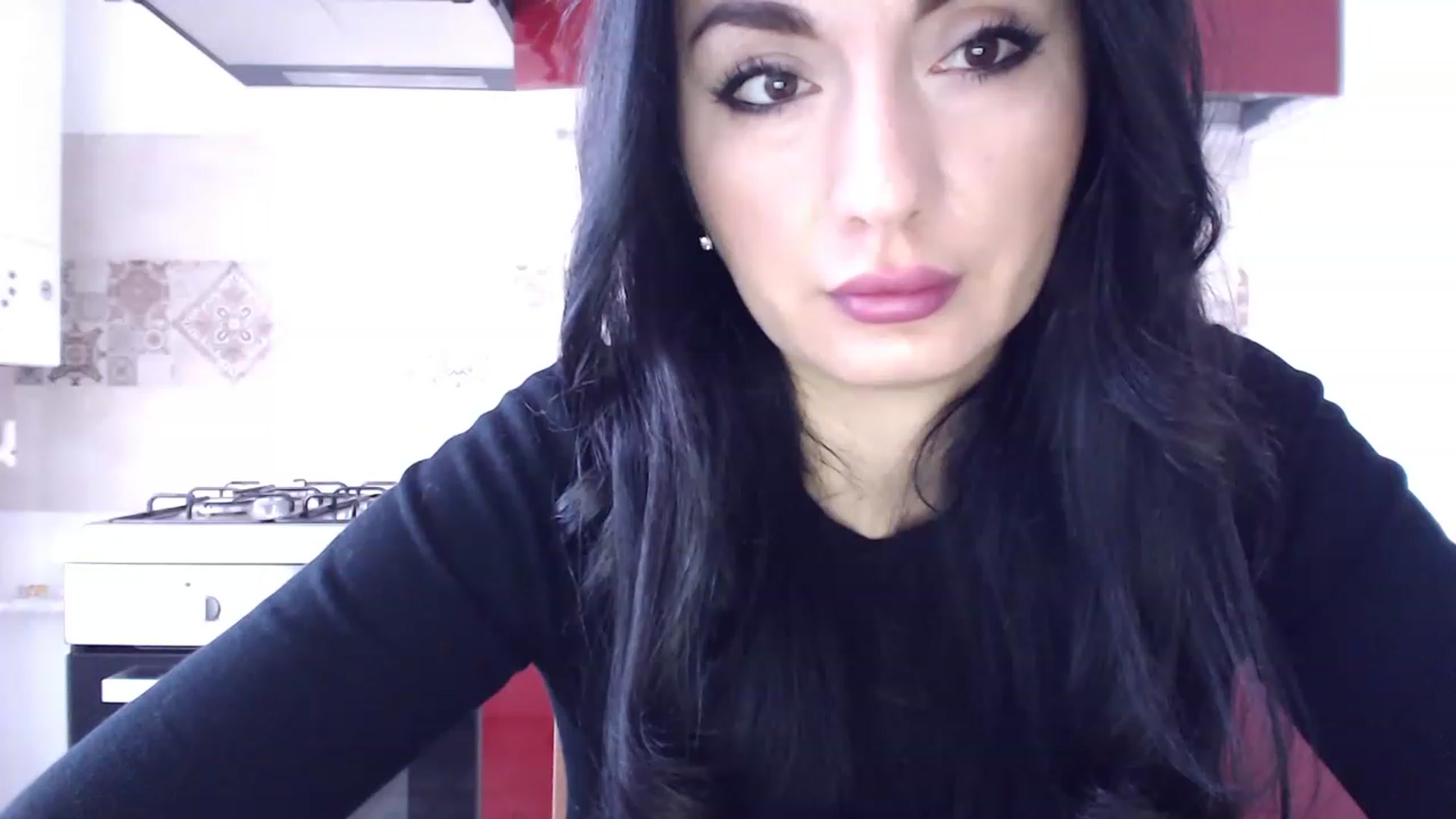 Gallery image thumbnail from CaffeeLatte's myfreecams stream on, 02/08/2023, 07:44 image 13 of 20