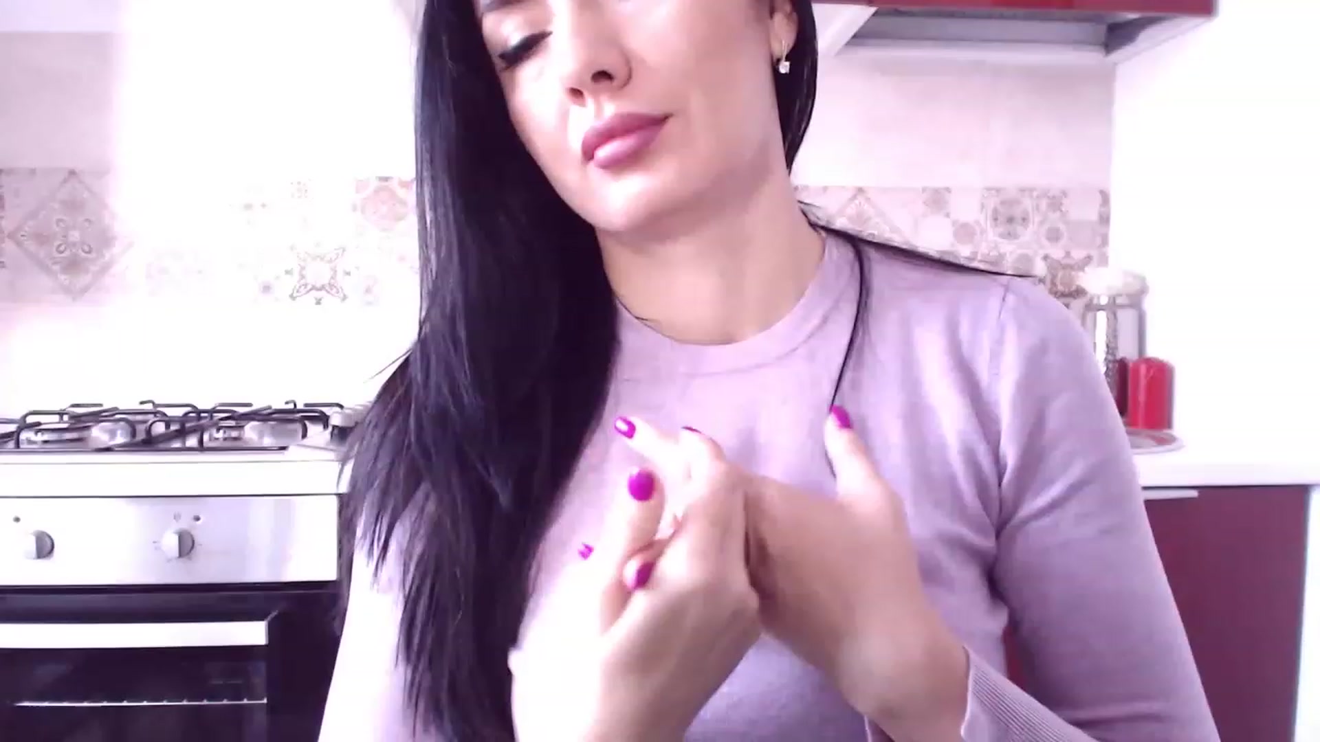 Gallery image thumbnail from CaffeeLatte's myfreecams stream on, 02/13/2023, 07:41 image 2 of 20