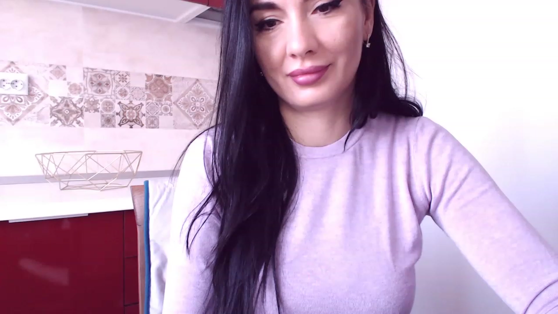 Gallery image thumbnail from CaffeeLatte's myfreecams stream on, 02/13/2023, 07:41 image 4 of 20