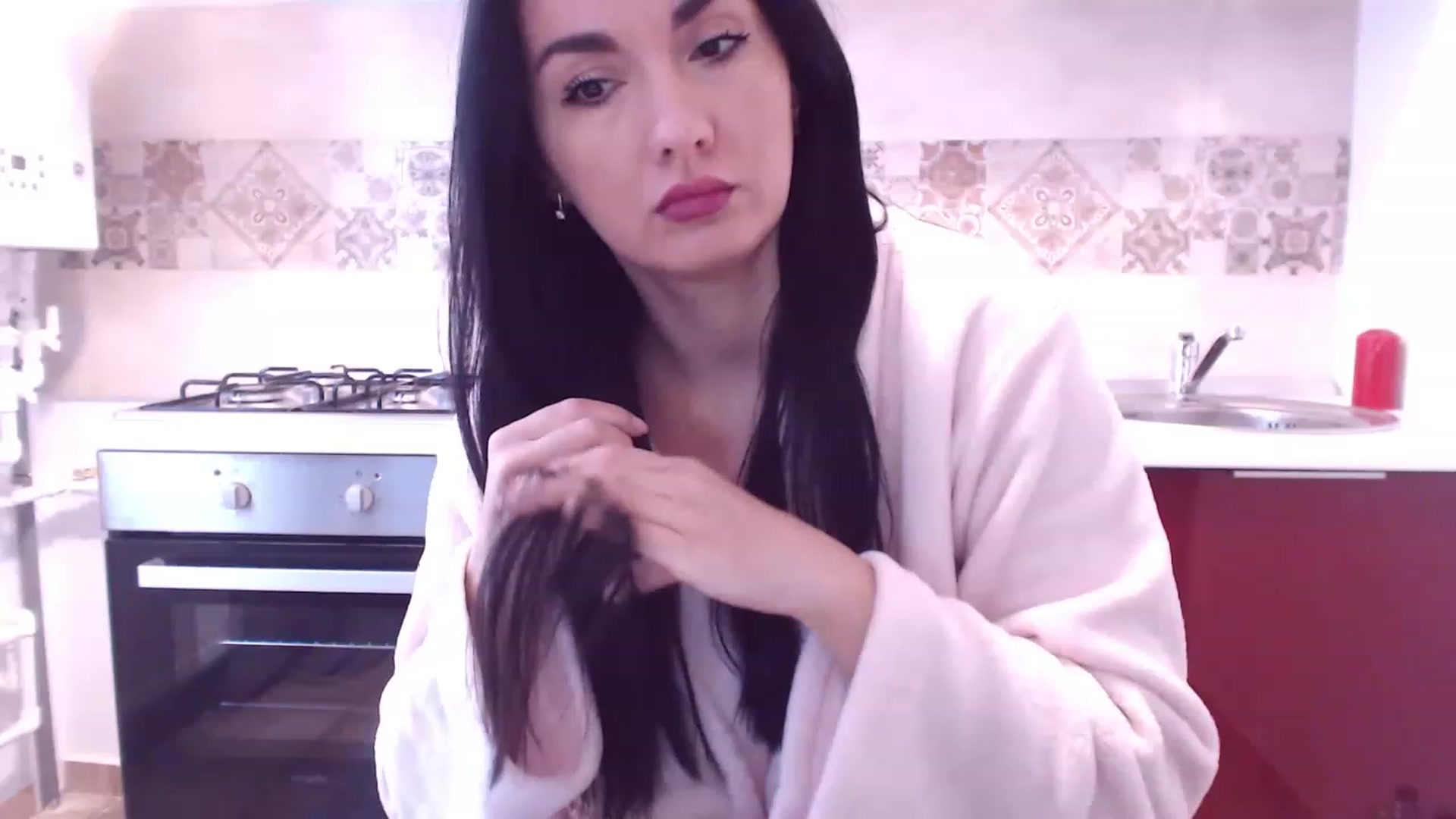 Gallery image thumbnail from CaffeeLatte's myfreecams stream on, 02/28/2023, 07:22 image 10 of 20