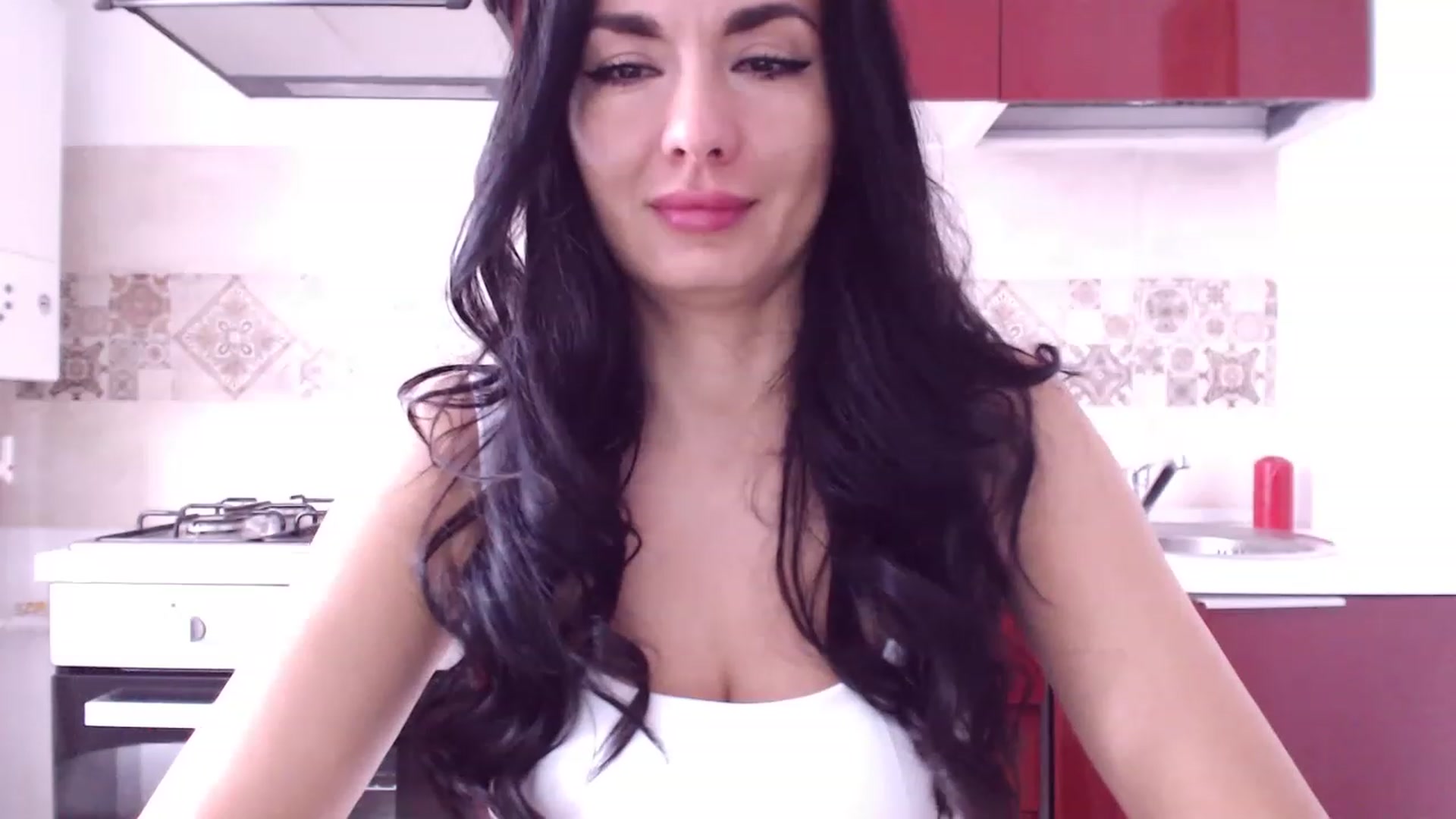 Gallery image thumbnail from CaffeeLatte's myfreecams stream on, 03/22/2023, 07:44 image 16 of 20