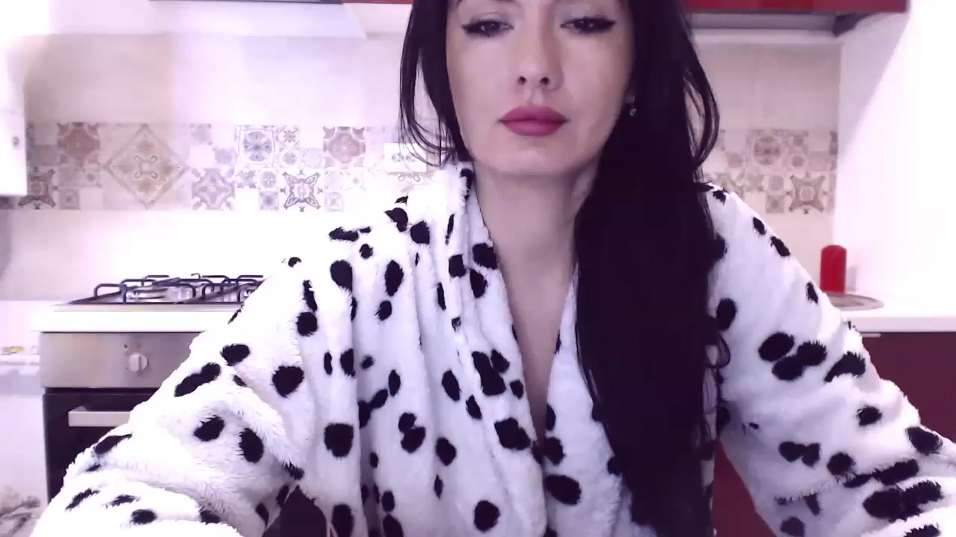 Gallery image thumbnail from CaffeeLatte's myfreecams stream on, 04/01/2023, 07:06 image 3 of 20