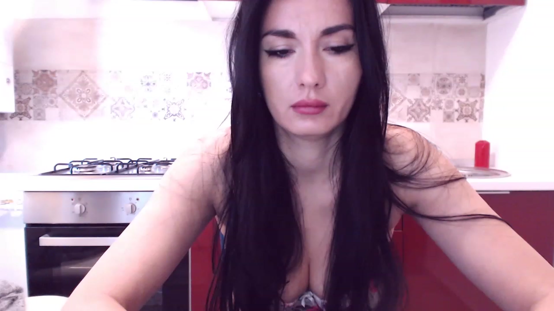 Gallery image thumbnail from CaffeeLatte's myfreecams stream on, 04/01/2023, 07:06 image 16 of 20
