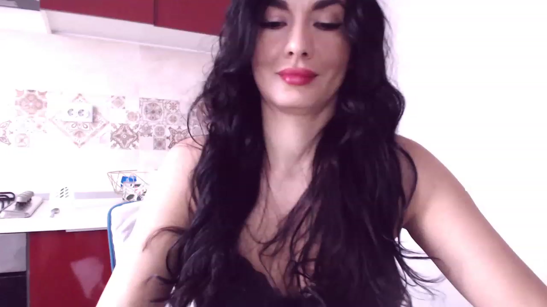 Gallery image thumbnail from CaffeeLatte's myfreecams stream on, 04/04/2023, 07:19 image 10 of 20
