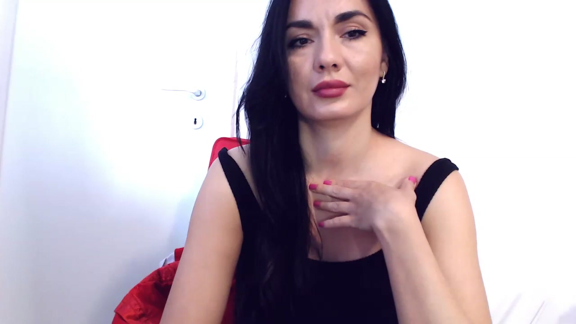 Gallery image thumbnail from CaffeeLatte's myfreecams stream on, 04/15/2023, 06:25 image 11 of 20
