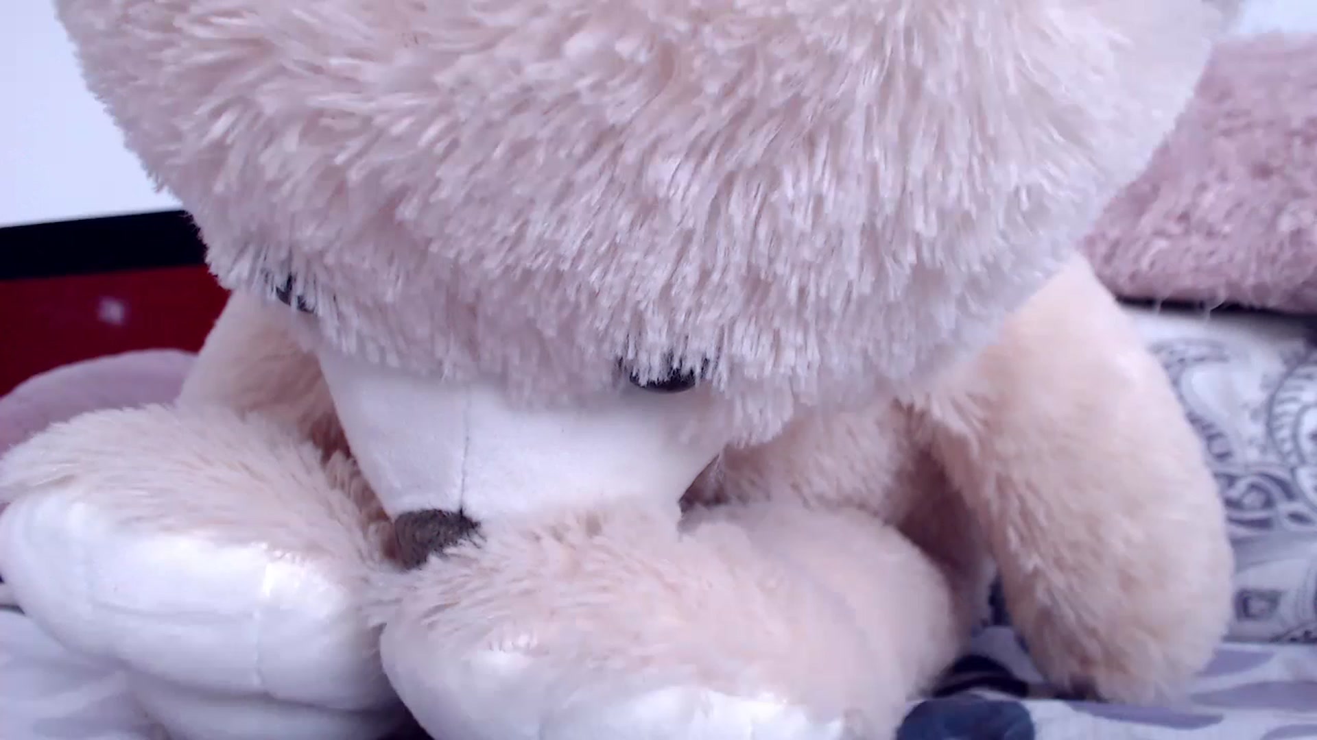 Gallery image thumbnail from CaffeeLatte's myfreecams stream on, 06/10/2023, 08:03 image 14 of 20