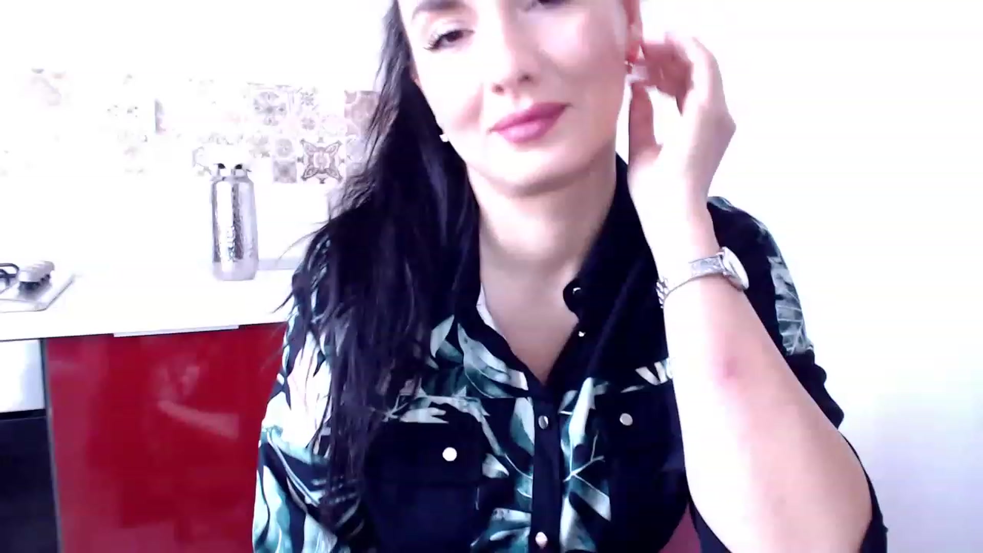 Gallery image thumbnail from CaffeeLatte's myfreecams stream on, 06/15/2023, 06:20 image 17 of 20