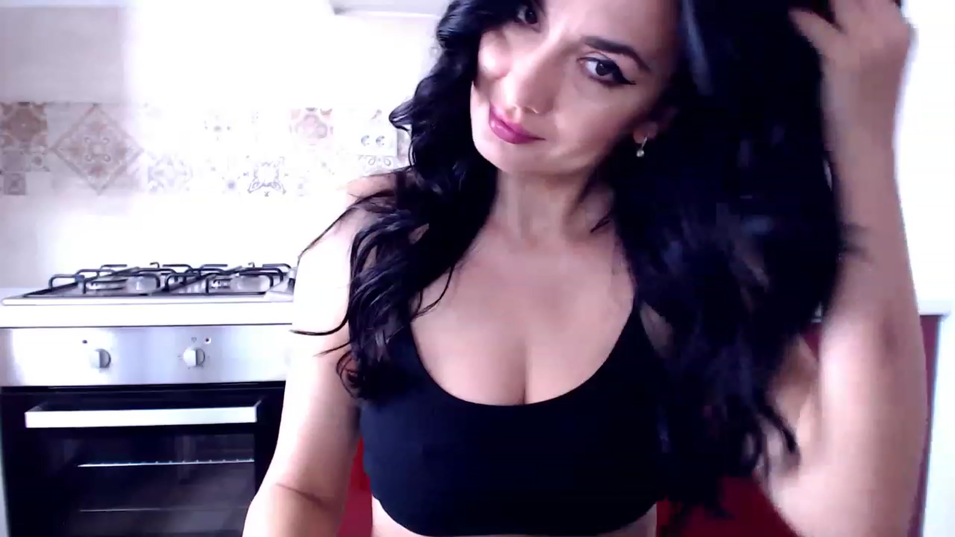 Gallery image thumbnail from CaffeeLatte's myfreecams stream on, 06/18/2023, 08:04 image 2 of 20