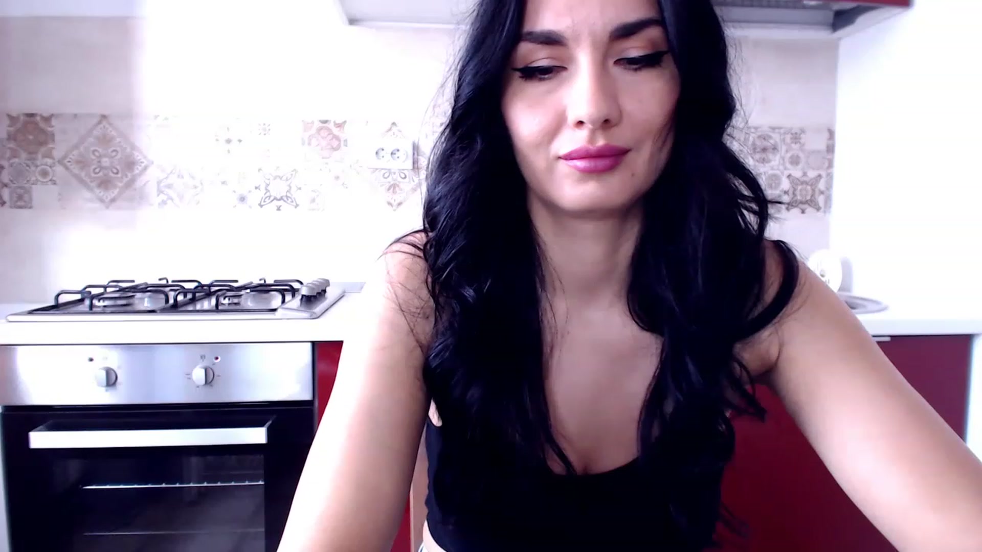Gallery image thumbnail from CaffeeLatte's myfreecams stream on, 06/18/2023, 08:04 image 8 of 20