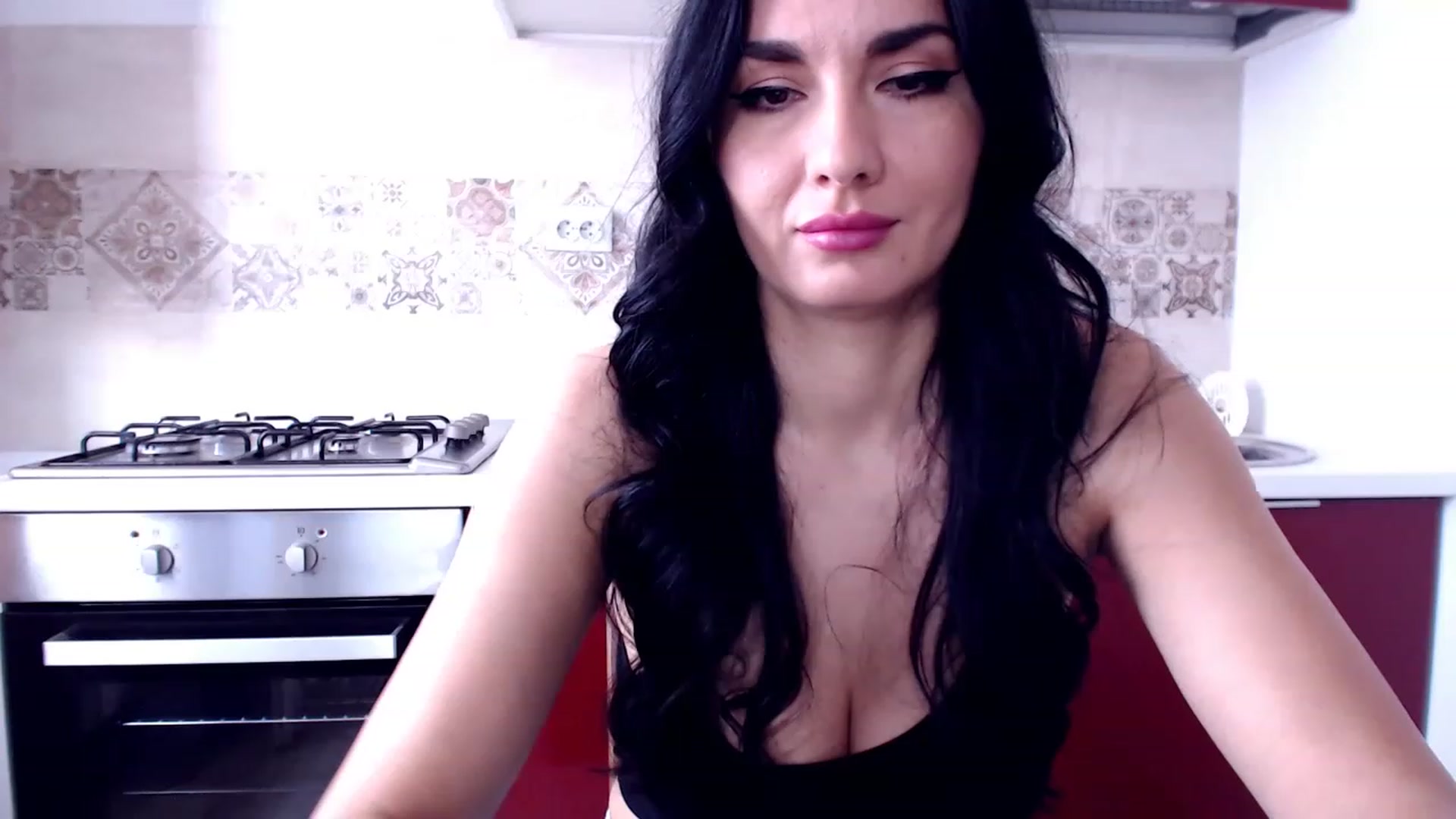 Gallery image thumbnail from CaffeeLatte's myfreecams stream on, 06/18/2023, 08:04 image 10 of 20