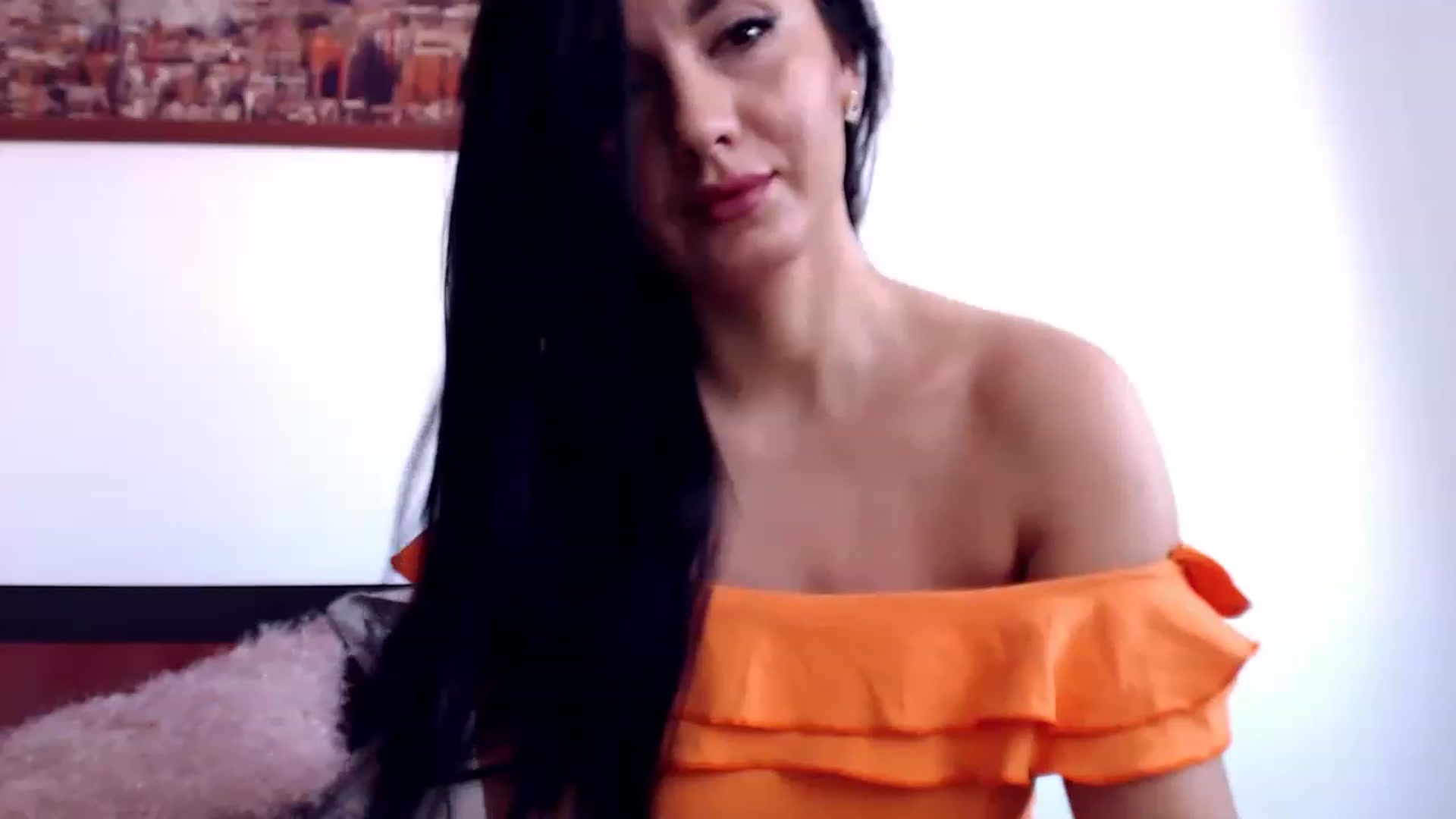 Gallery image thumbnail from CaffeeLatte's myfreecams stream on, 06/21/2023, 07:24 image 4 of 20