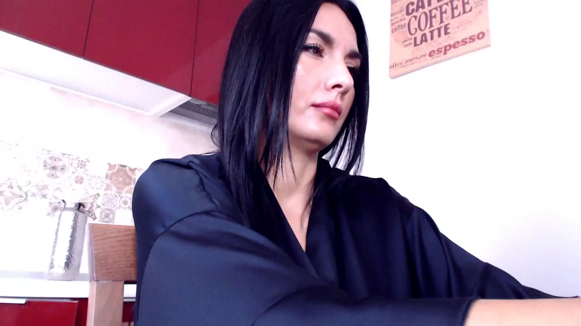Gallery image thumbnail from CaffeeLatte's myfreecams stream on, 09/08/2023, 07:30 image 19 of 20