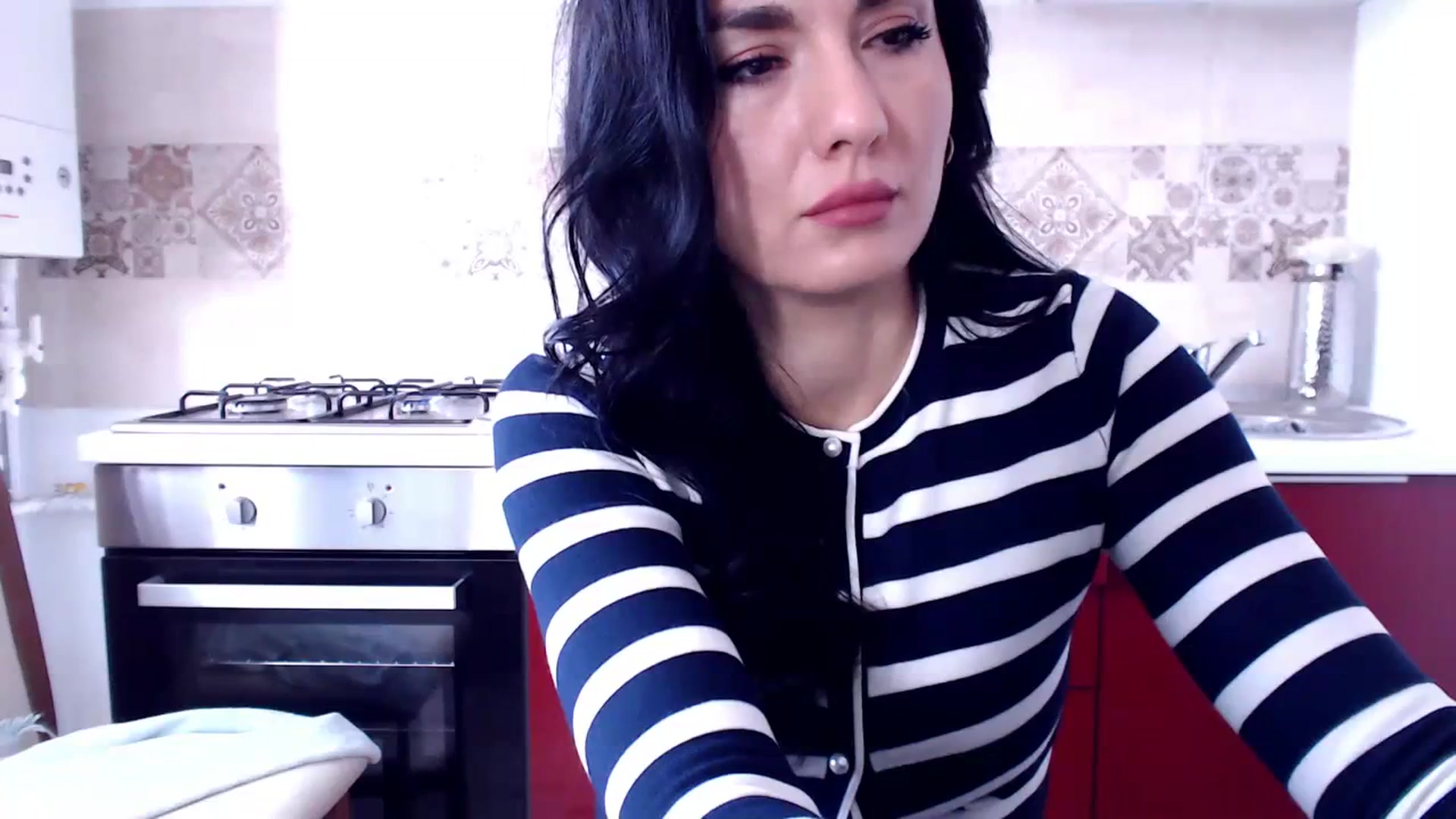 Gallery image thumbnail from CaffeeLatte's myfreecams stream on, 10/13/2023, 07:49 image 8 of 20