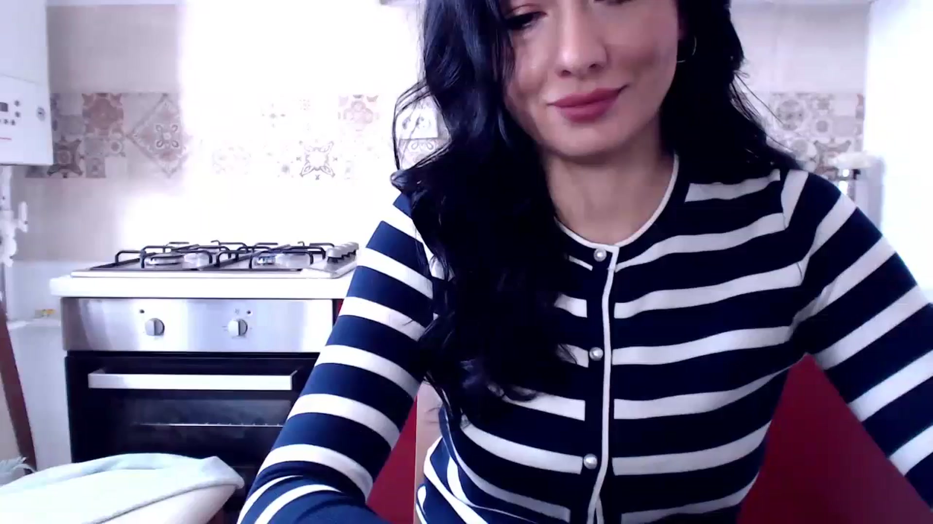 Gallery image thumbnail from CaffeeLatte's myfreecams stream on, 10/13/2023, 07:49 image 6 of 20