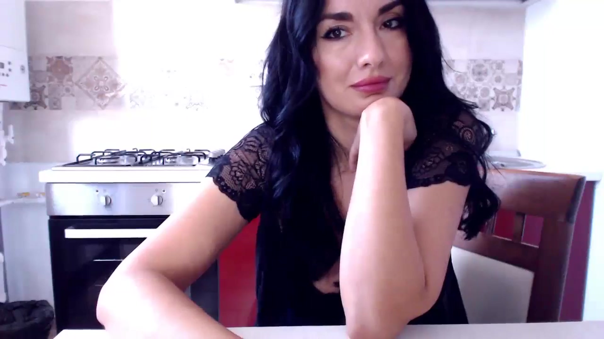 Gallery image thumbnail from CaffeeLatte's myfreecams stream on, 11/05/2023, 09:34 image 13 of 20