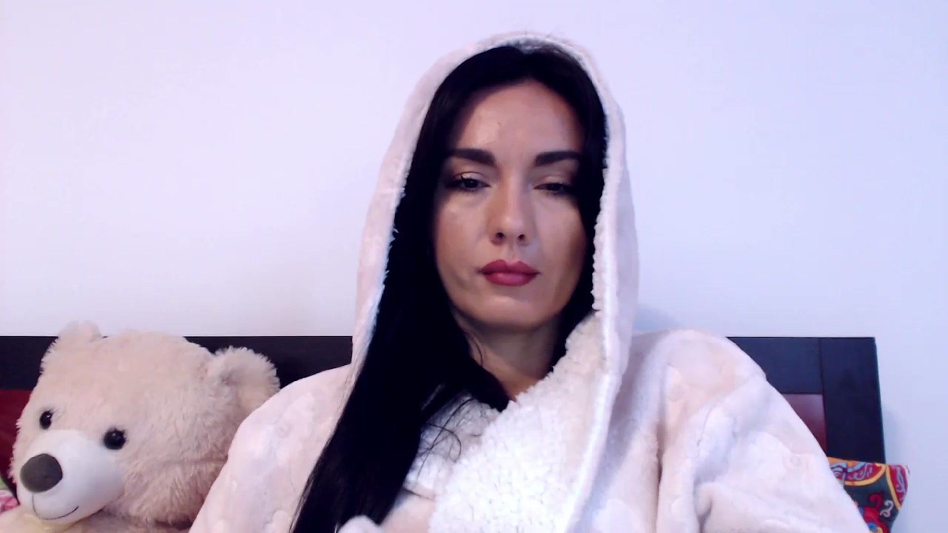 Gallery image thumbnail from CaffeeLatte's myfreecams stream on, 11/25/2023, 08:44 image 18 of 20