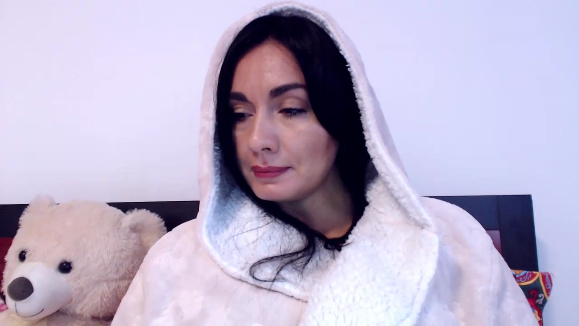 Gallery image thumbnail from CaffeeLatte's myfreecams stream on, 11/25/2023, 08:44 image 17 of 20