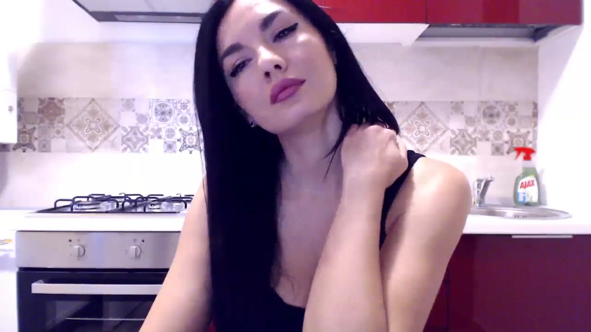 Gallery image thumbnail from CaffeeLatte's myfreecams stream on, 12/15/2023, 07:46 image 4 of 20