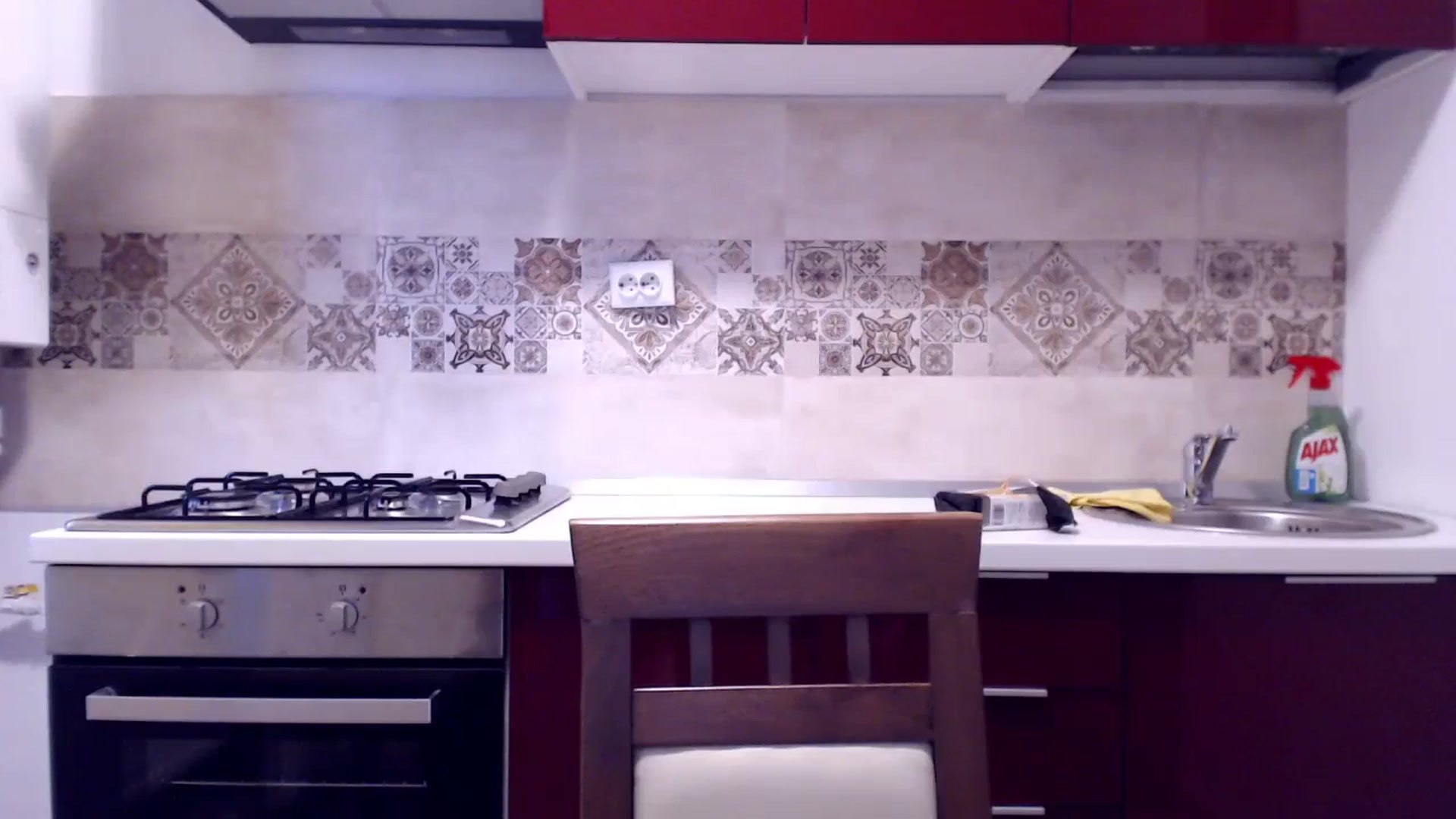 Gallery image thumbnail from CaffeeLatte's myfreecams stream on, 12/15/2023, 07:46 image 15 of 20