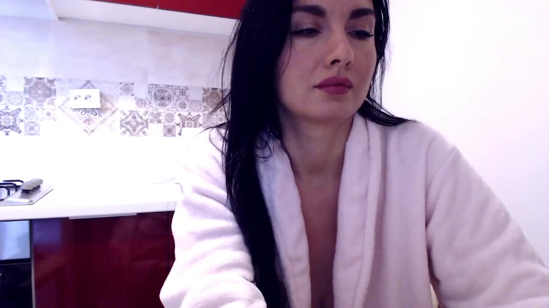 Gallery image thumbnail from CaffeeLatte's myfreecams stream on, 12/16/2023, 09:41 image 16 of 20