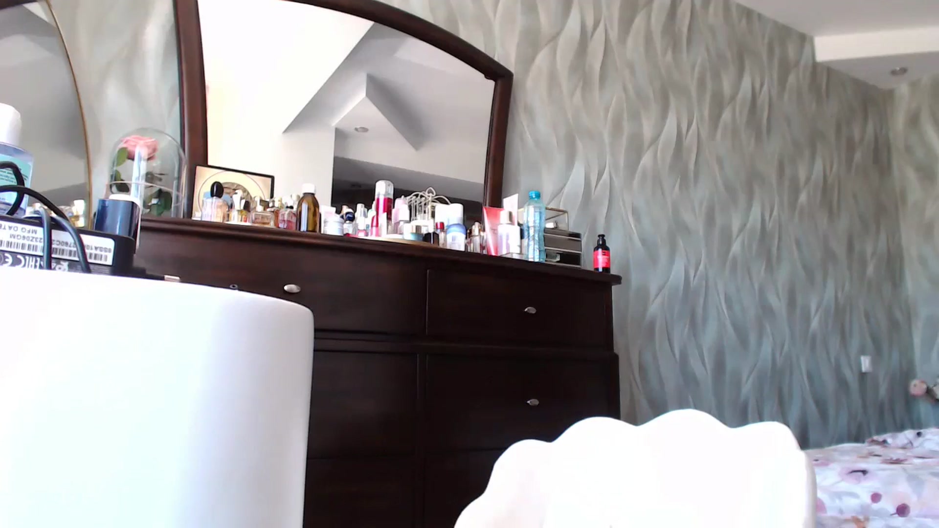 Gallery image thumbnail from CaffeeLatte's myfreecams stream on, 06/16/2024, 06:49 image 18 of 20