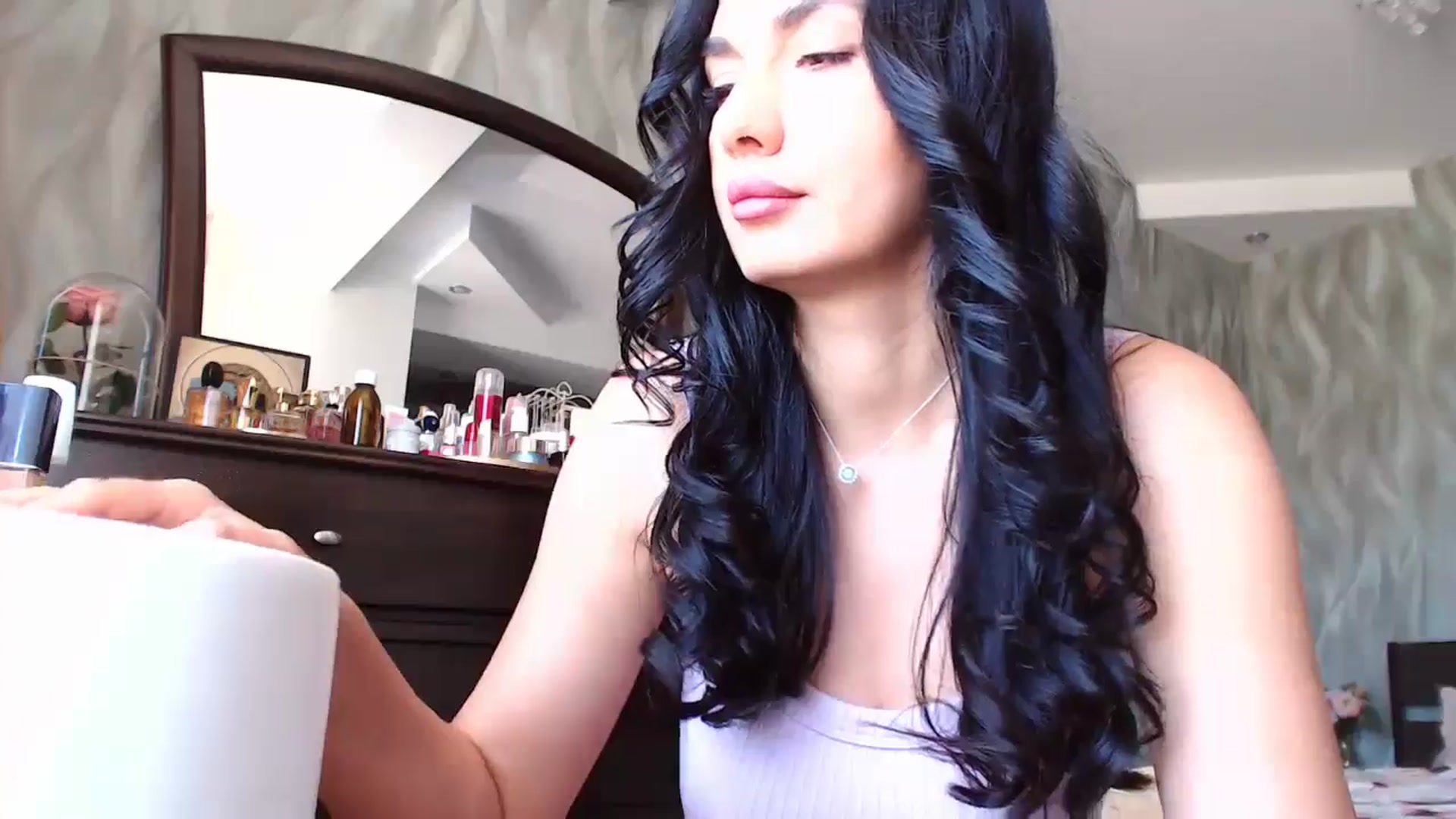 Gallery image thumbnail from CaffeeLatte's myfreecams stream on, 06/16/2024, 07:25 image 8 of 20