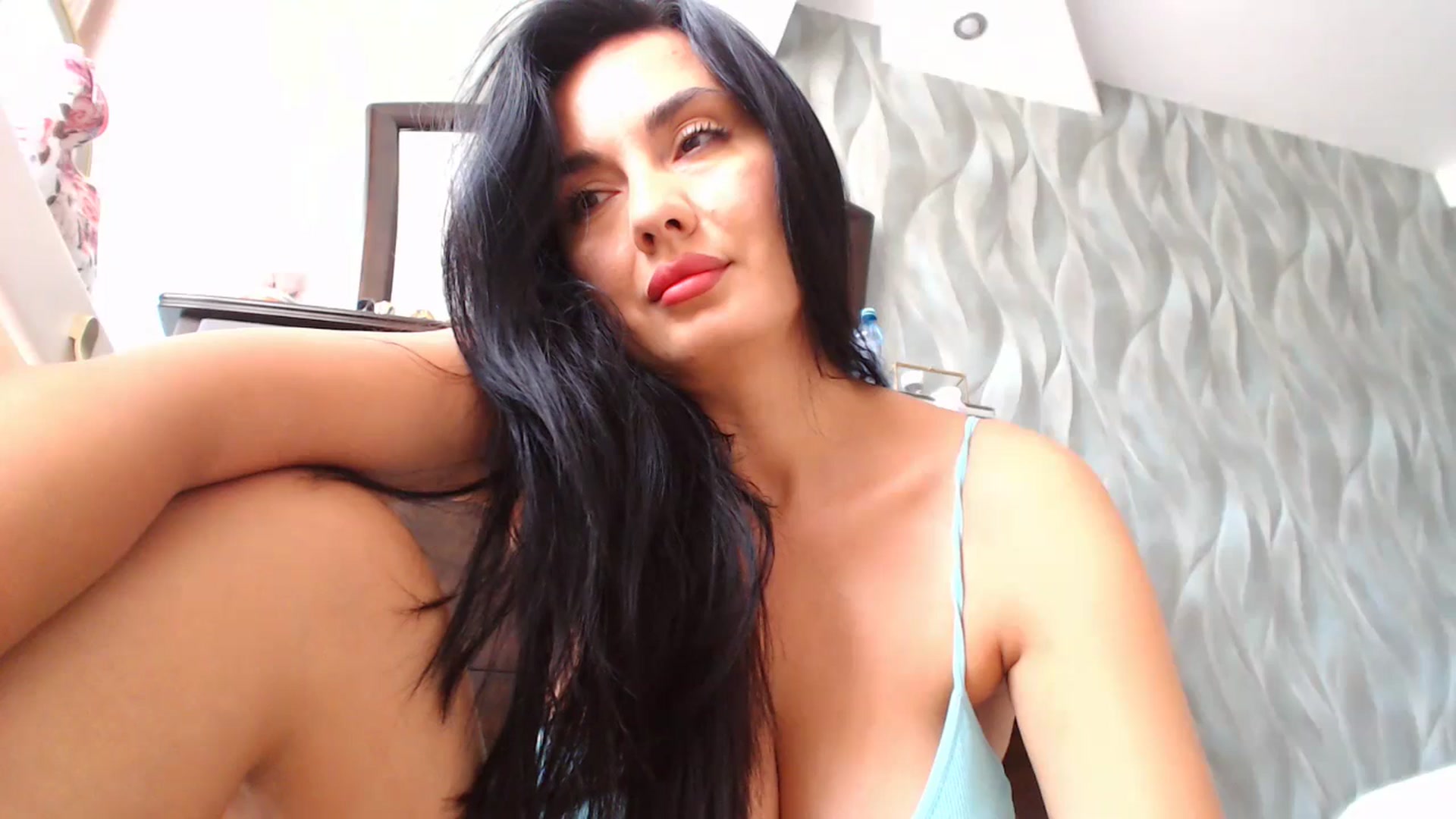Gallery image thumbnail from CaffeeLatte's myfreecams stream on, 07/02/2024, 07:10 image 17 of 20