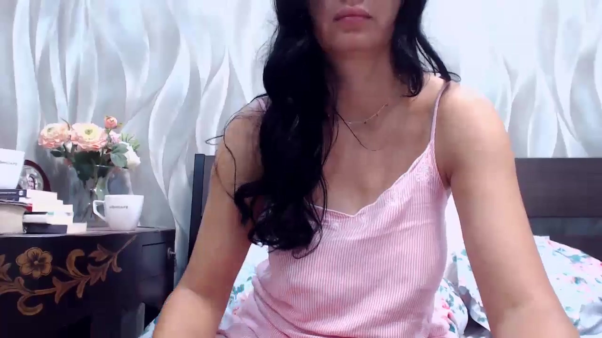 Gallery image thumbnail from CaffeeLatte's myfreecams stream on, 08/30/2024, 06:59 image 18 of 20
