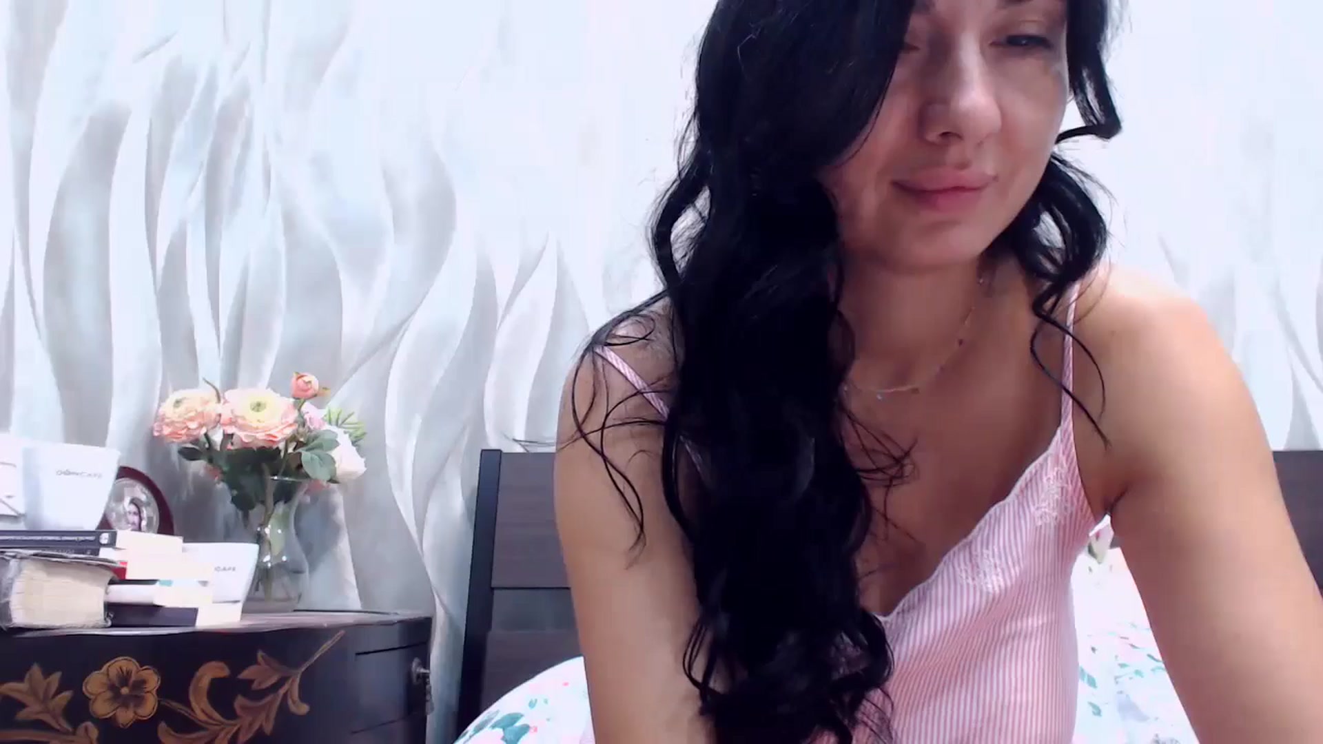 Gallery image thumbnail from CaffeeLatte's myfreecams stream on, 08/30/2024, 06:59 image 5 of 20