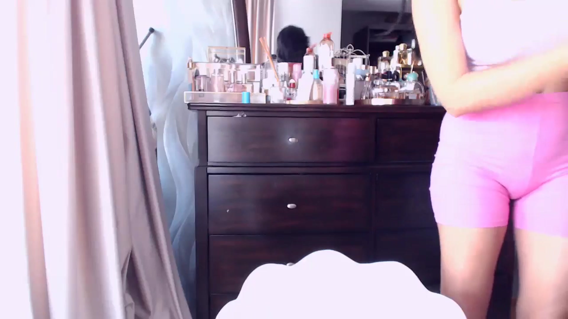 Gallery image thumbnail from CaffeeLatte's myfreecams stream on, 09/04/2024, 06:34 image 7 of 20