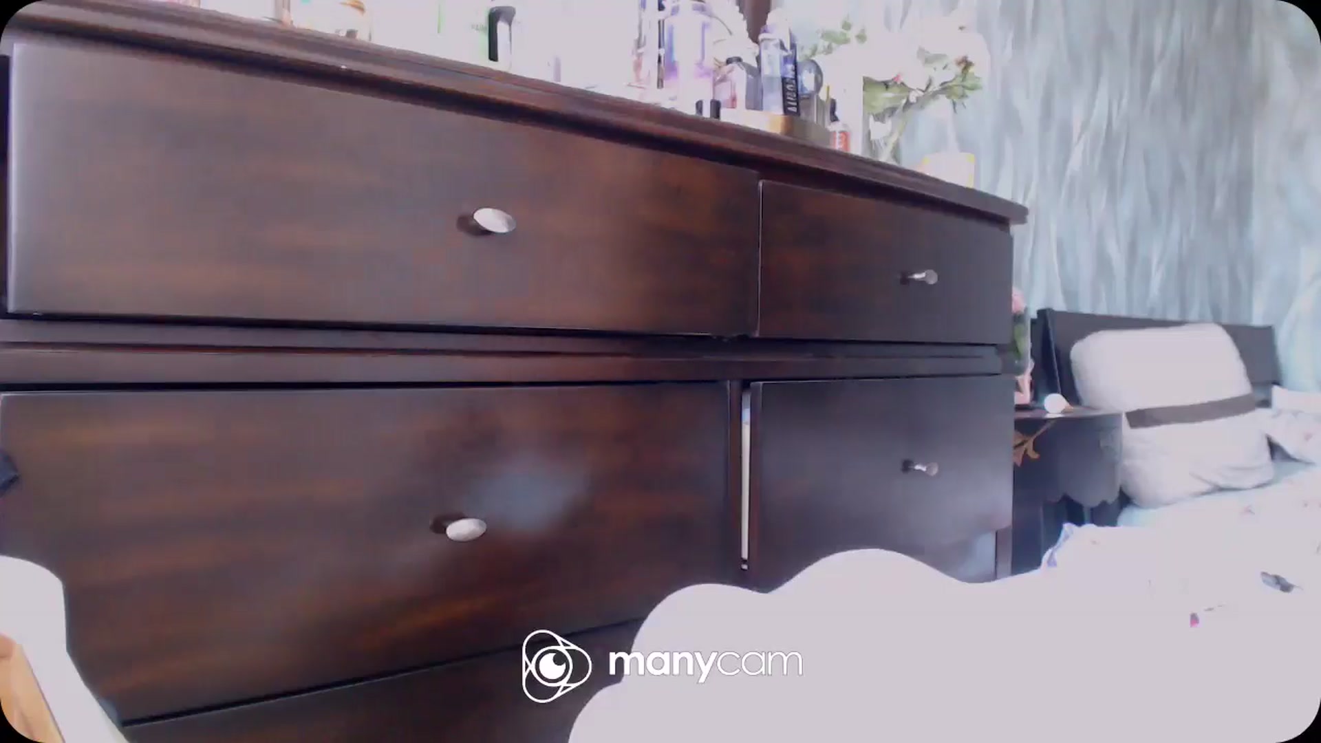 Gallery image thumbnail from CaffeeLatte's myfreecams stream on, 03/18/2025, 09:01 image 20 of 20