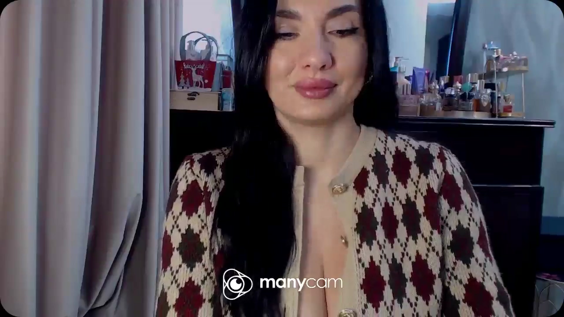 Gallery image thumbnail from CaffeeLatte's myfreecams stream on, 01/02/2026, 08:10 image 5 of 20