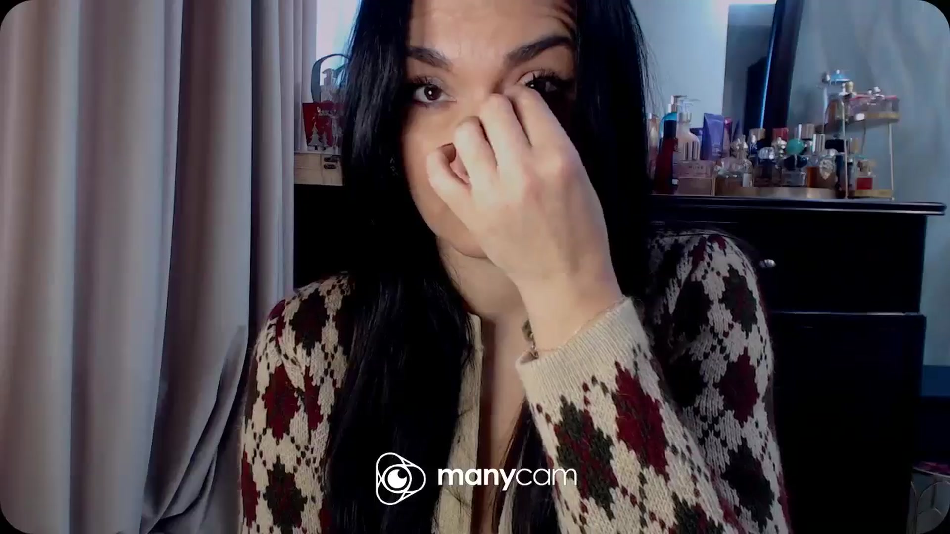 Gallery image thumbnail from CaffeeLatte's myfreecams stream on, 01/02/2026, 08:10 image 19 of 20
