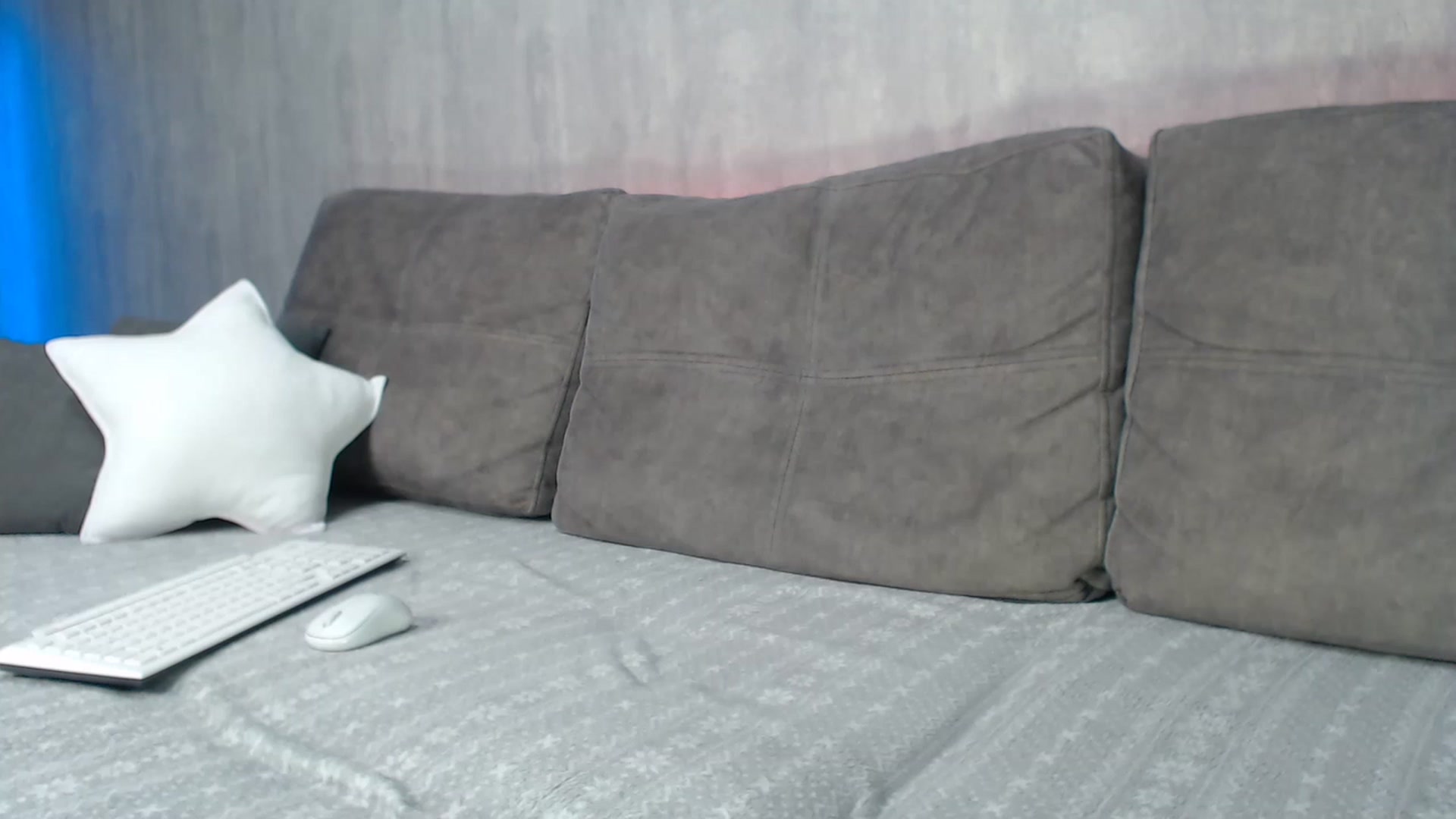 Gallery image thumbnail from CaityLotz's myfreecams stream on, 12/12/2022, 12:14 image 20 of 20