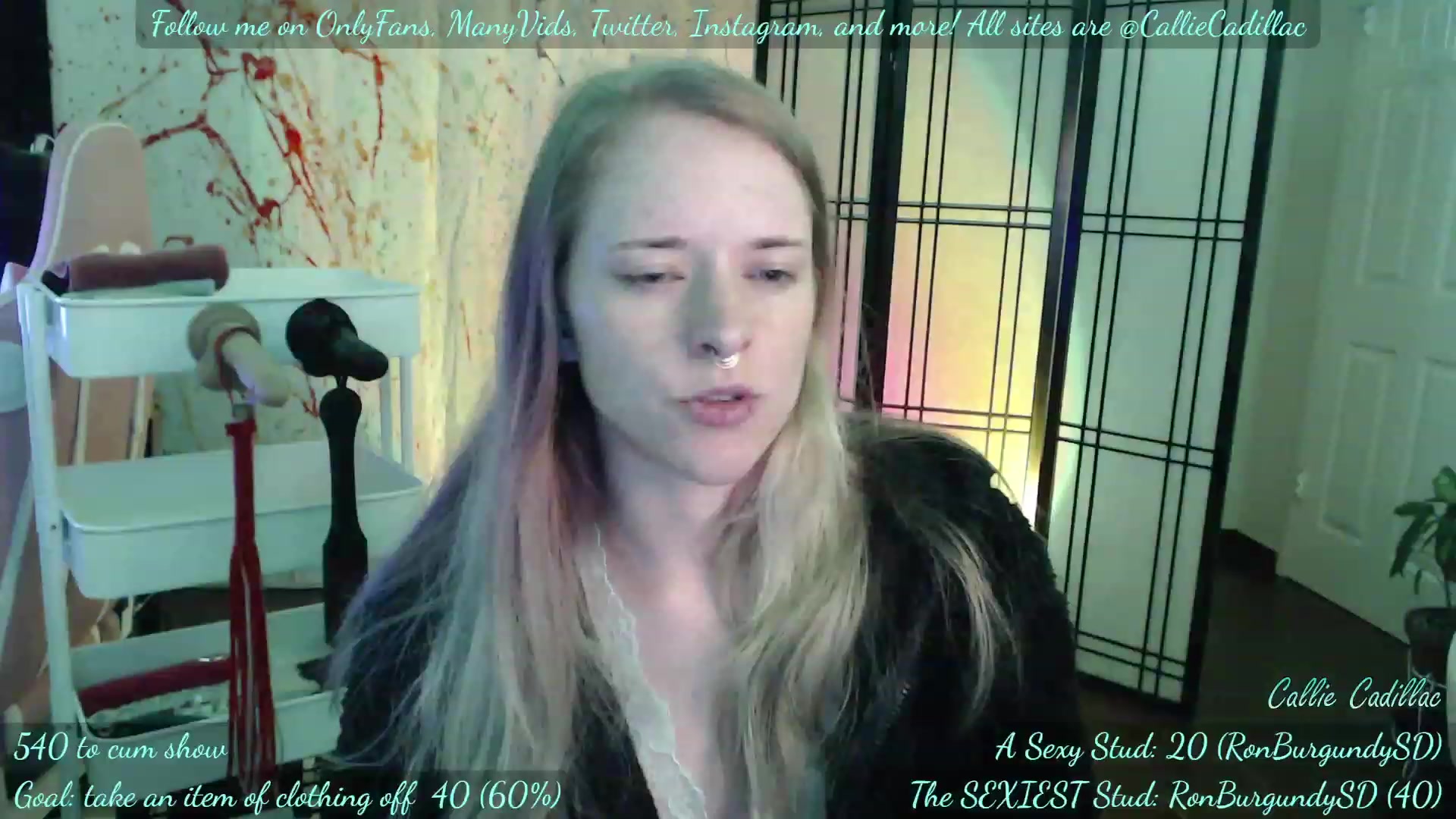 Gallery image thumbnail from CaliCadillac's myfreecams stream on, 05/23/2023, 09:36 image 5 of 20