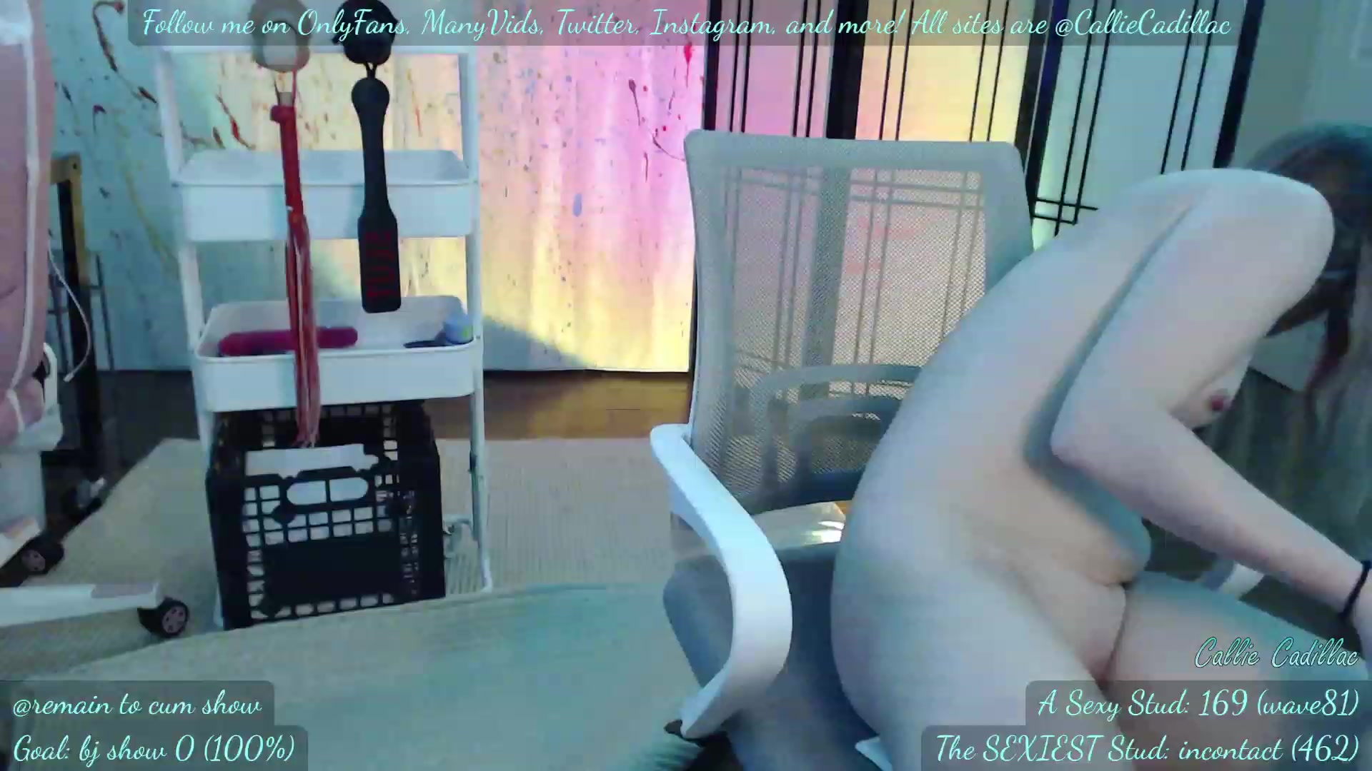Gallery image thumbnail from CaliCadillac's myfreecams stream on, 05/23/2023, 11:43 image 16 of 20