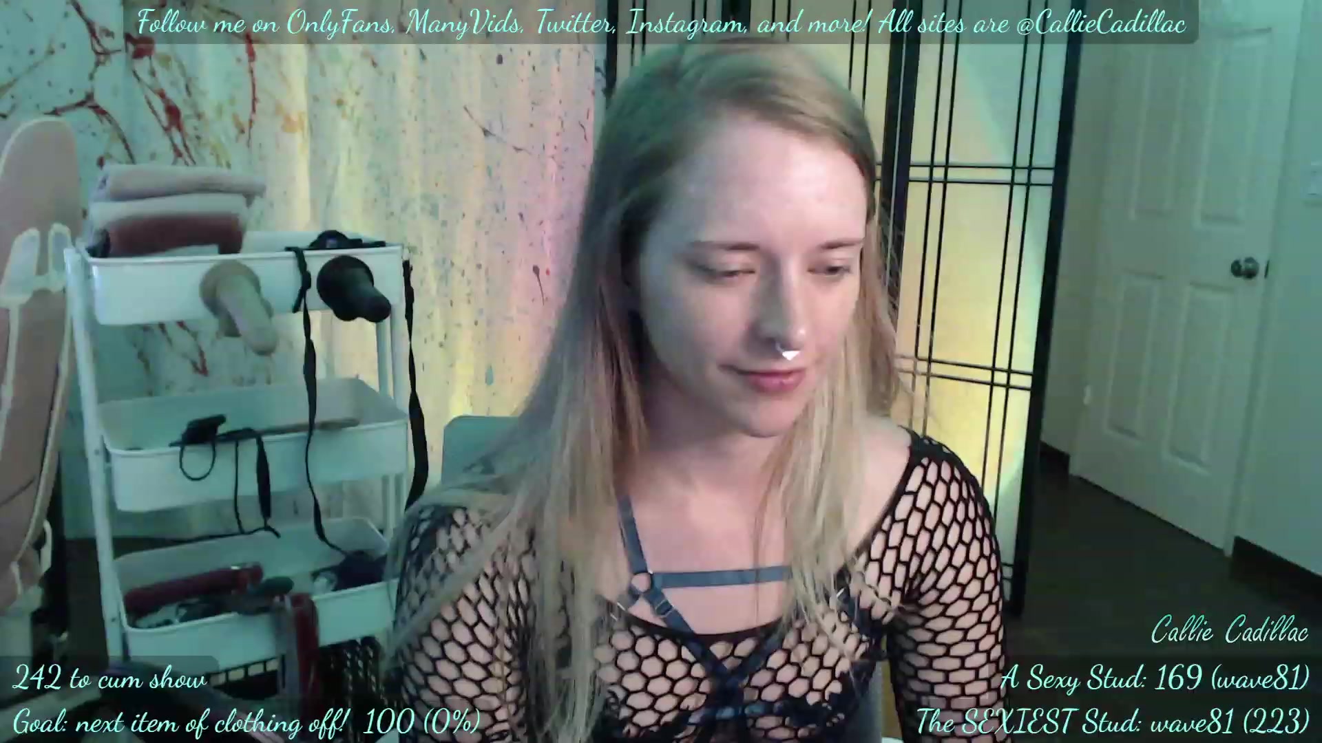 Gallery image thumbnail from CaliCadillac's myfreecams stream on, 06/09/2023, 12:16 image 9 of 20
