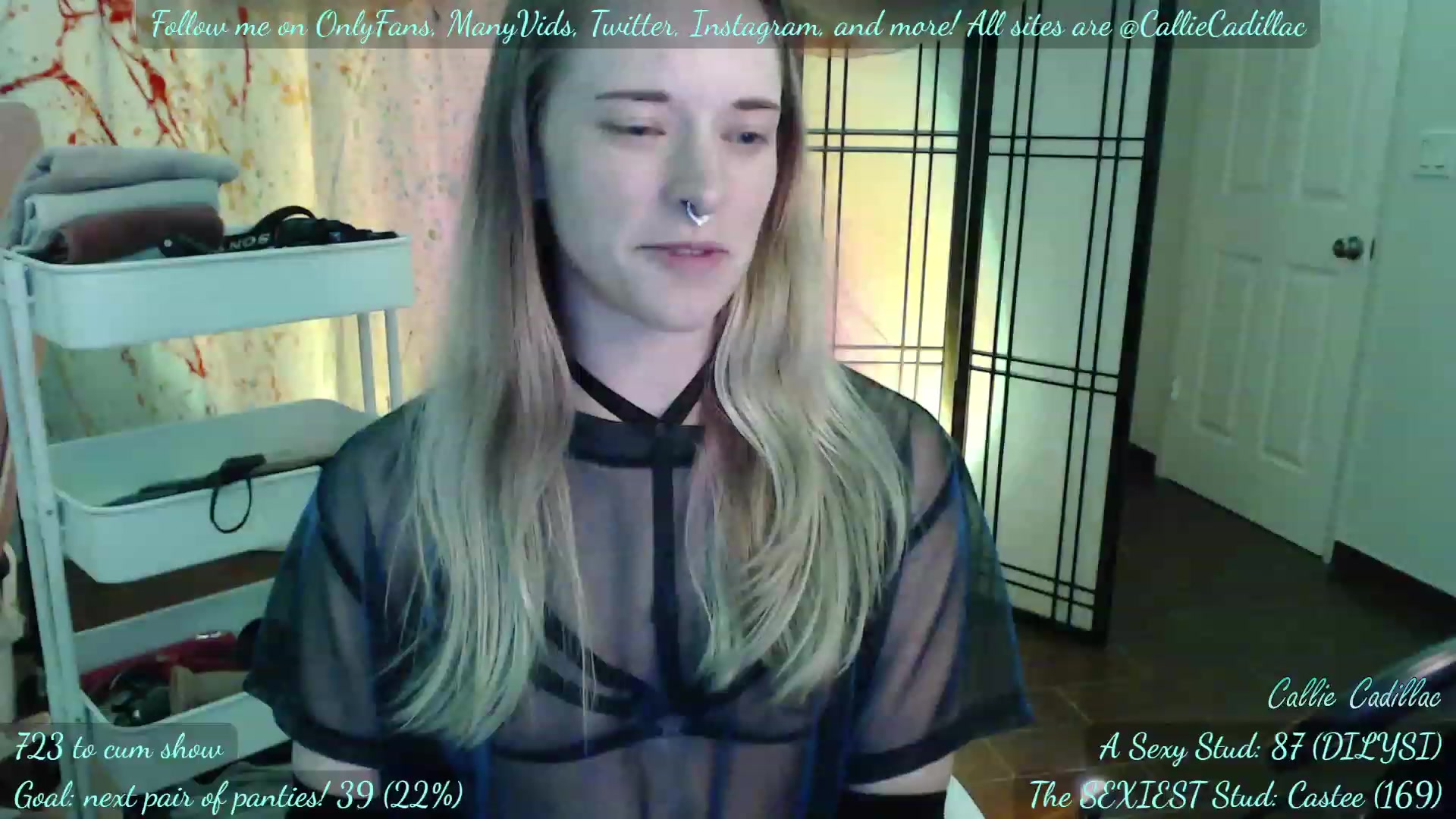 Gallery image thumbnail from CaliCadillac's myfreecams stream on, 06/15/2023, 09:17 image 6 of 20