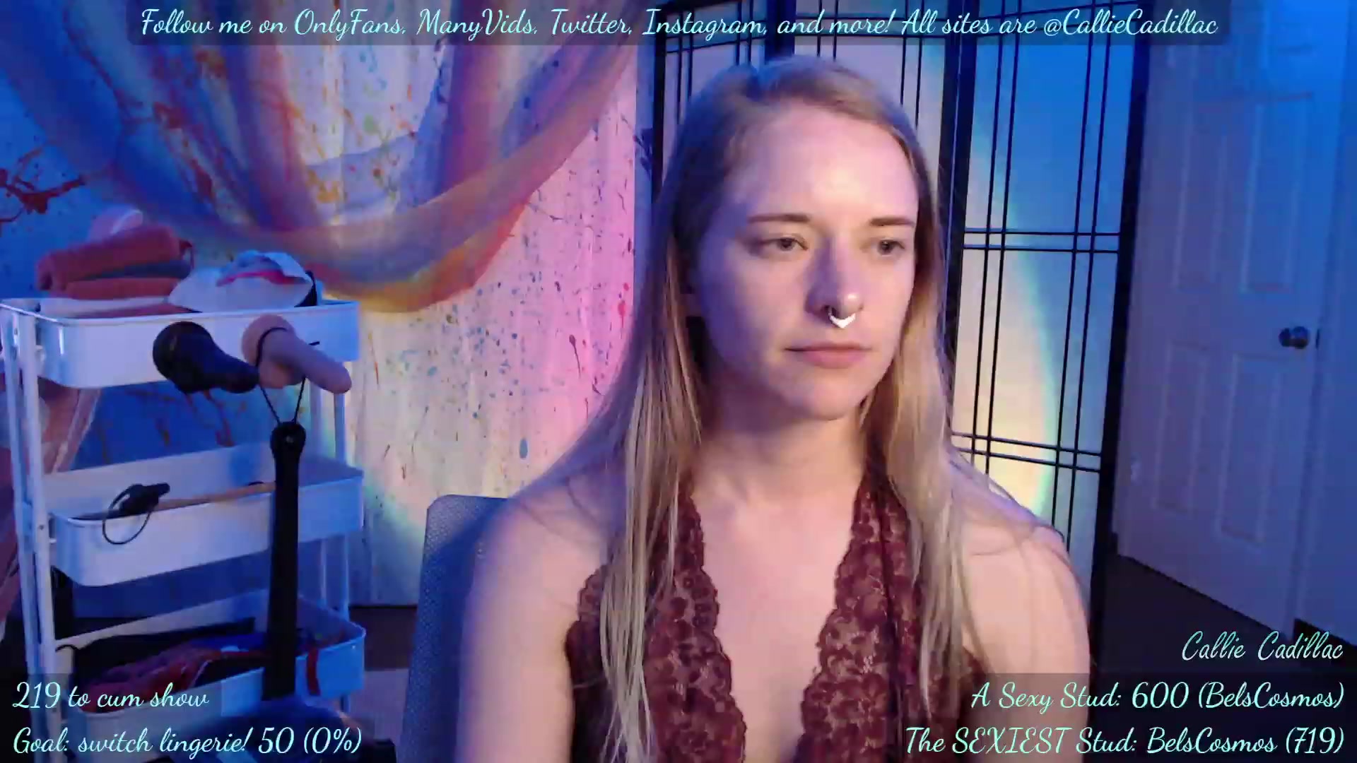 Gallery image thumbnail from CaliCadillac's myfreecams stream on, 07/19/2023, 10:07 image 19 of 20