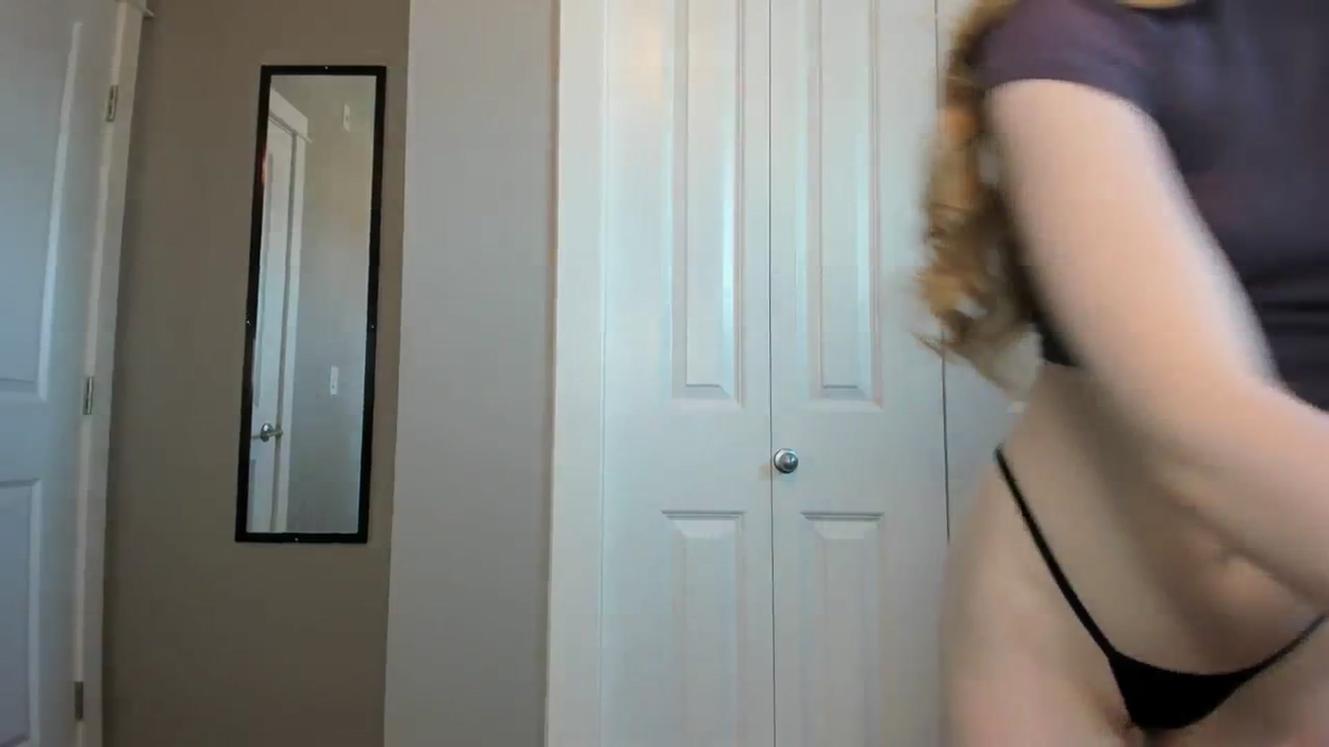 Gallery image thumbnail from CaliFleur's myfreecams stream on, 09/25/2023, 16:13 image 9 of 20