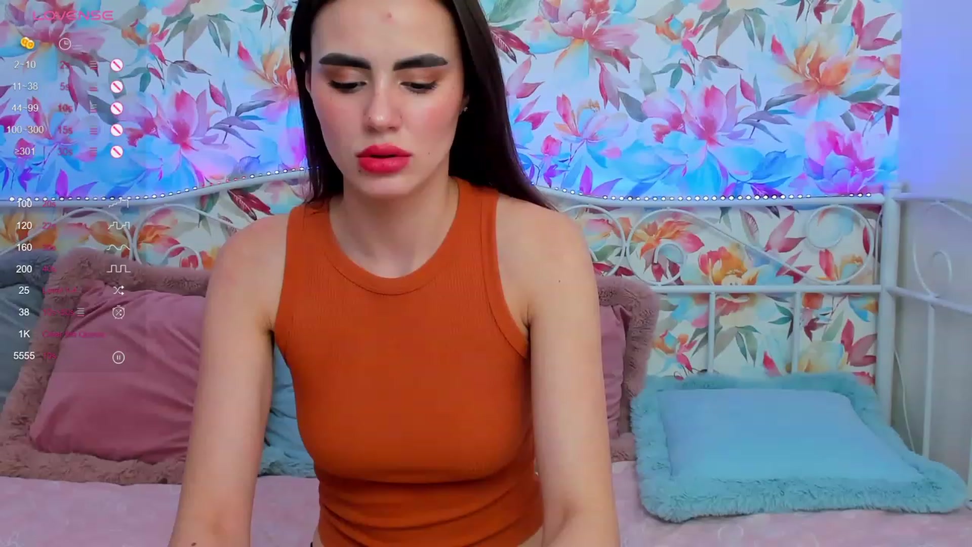 Gallery image thumbnail from CaliMoon's myfreecams stream on, 12/24/2023, 17:25 image 4 of 20