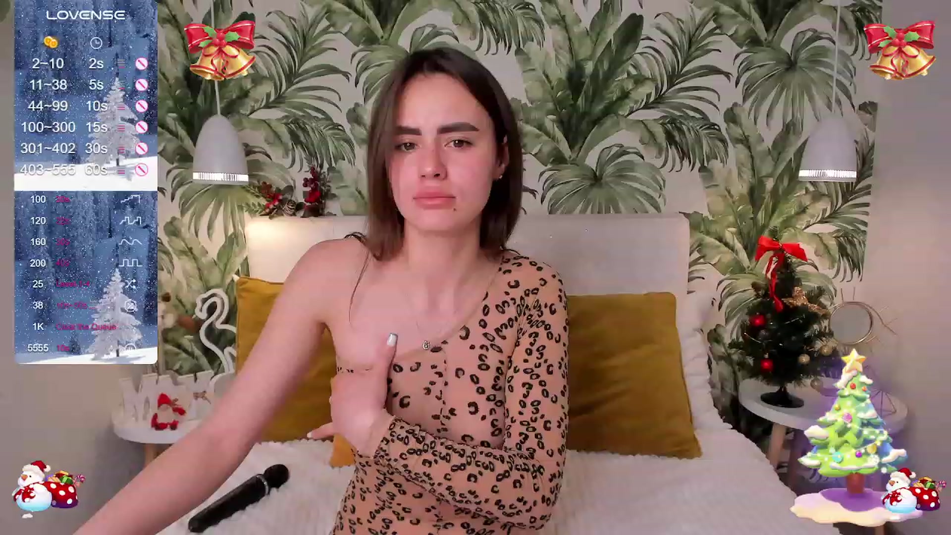 Gallery image thumbnail from CaliMoon's myfreecams stream on, 01/01/2024, 15:19 image 19 of 20