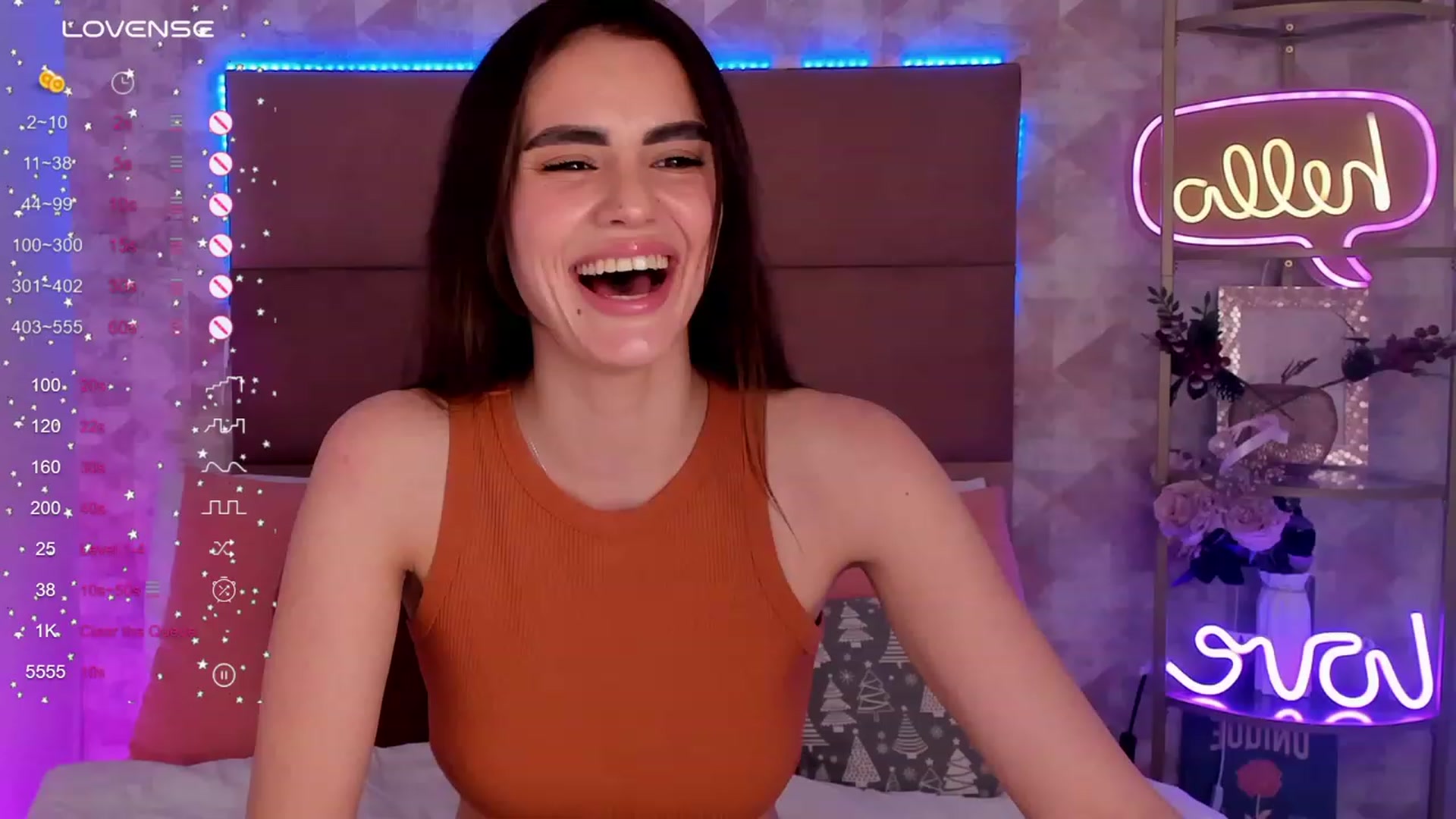 Gallery image thumbnail from CaliMoon's myfreecams stream on, 01/07/2024, 22:12 image 6 of 20