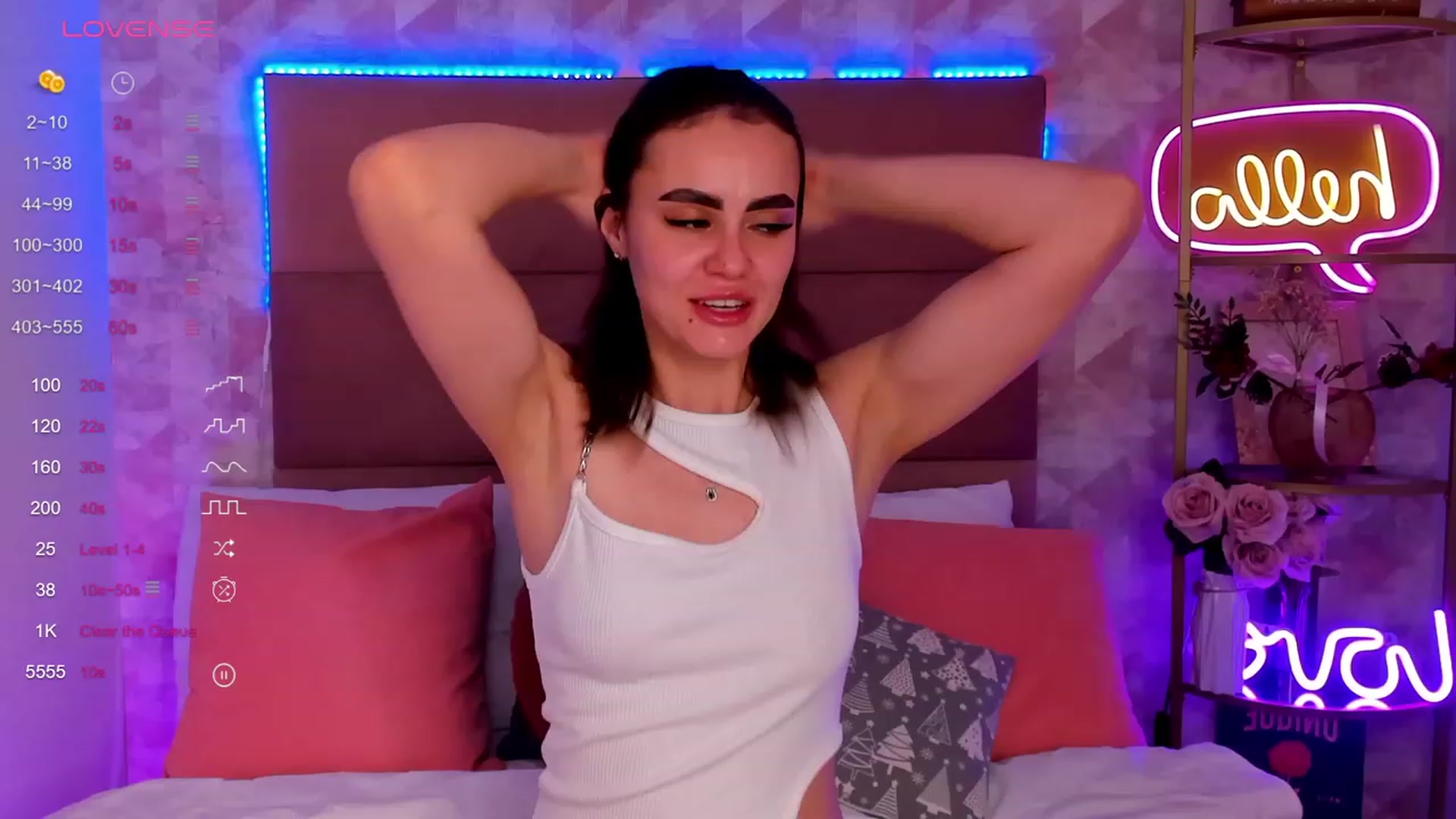 Gallery image thumbnail from CaliMoon's myfreecams stream on, 01/11/2024, 12:59 image 3 of 20